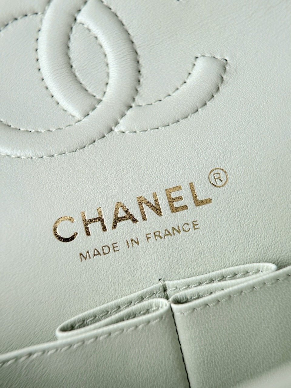 Cf25 Champagne Gold #4115