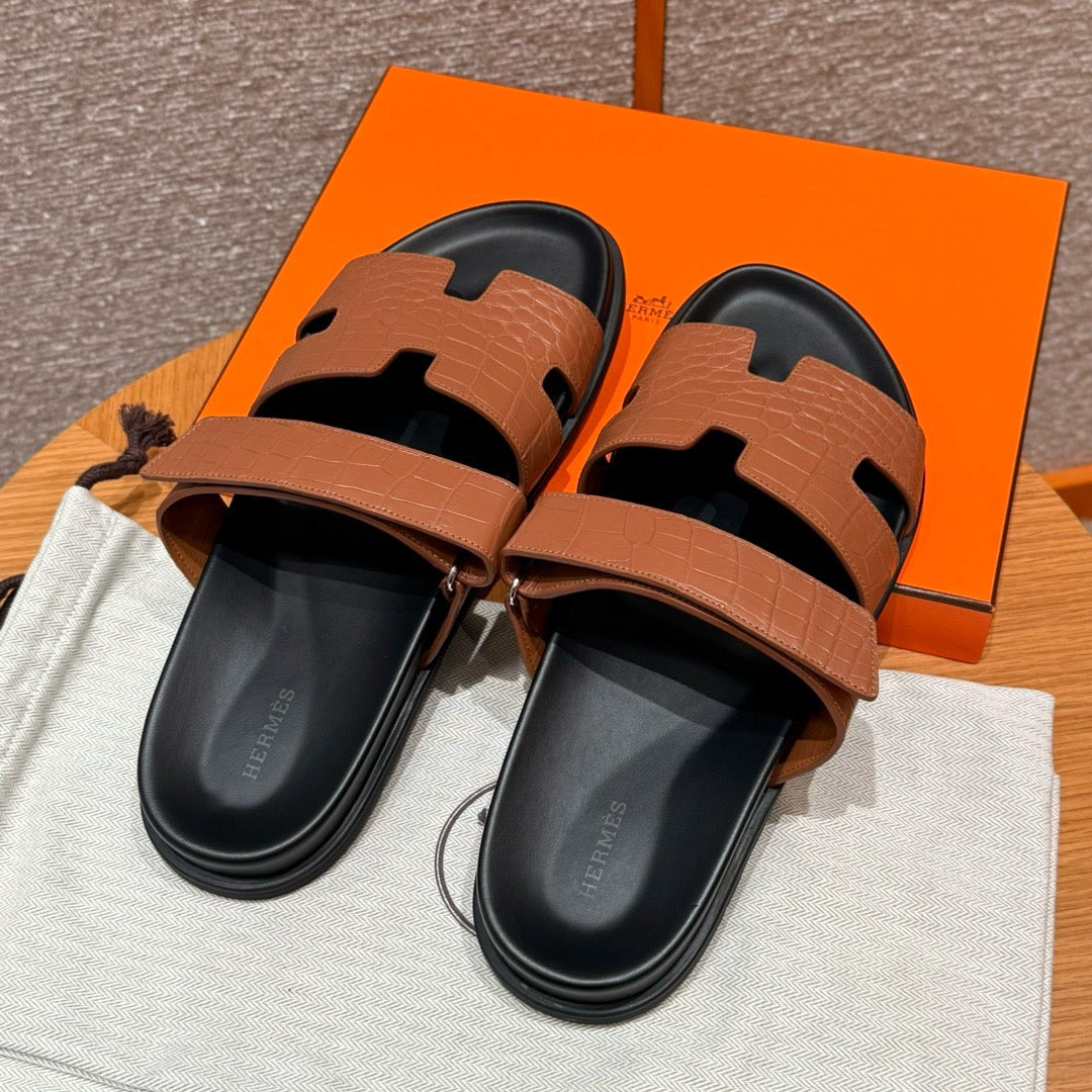 sandal alligator #2574