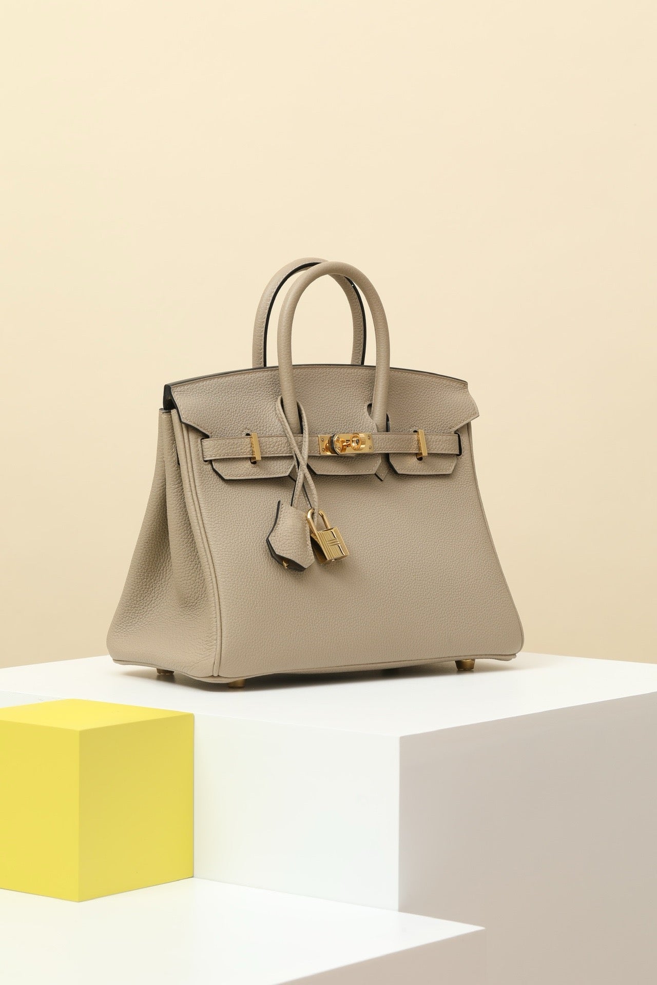 BK25 Dove Gray # 3874