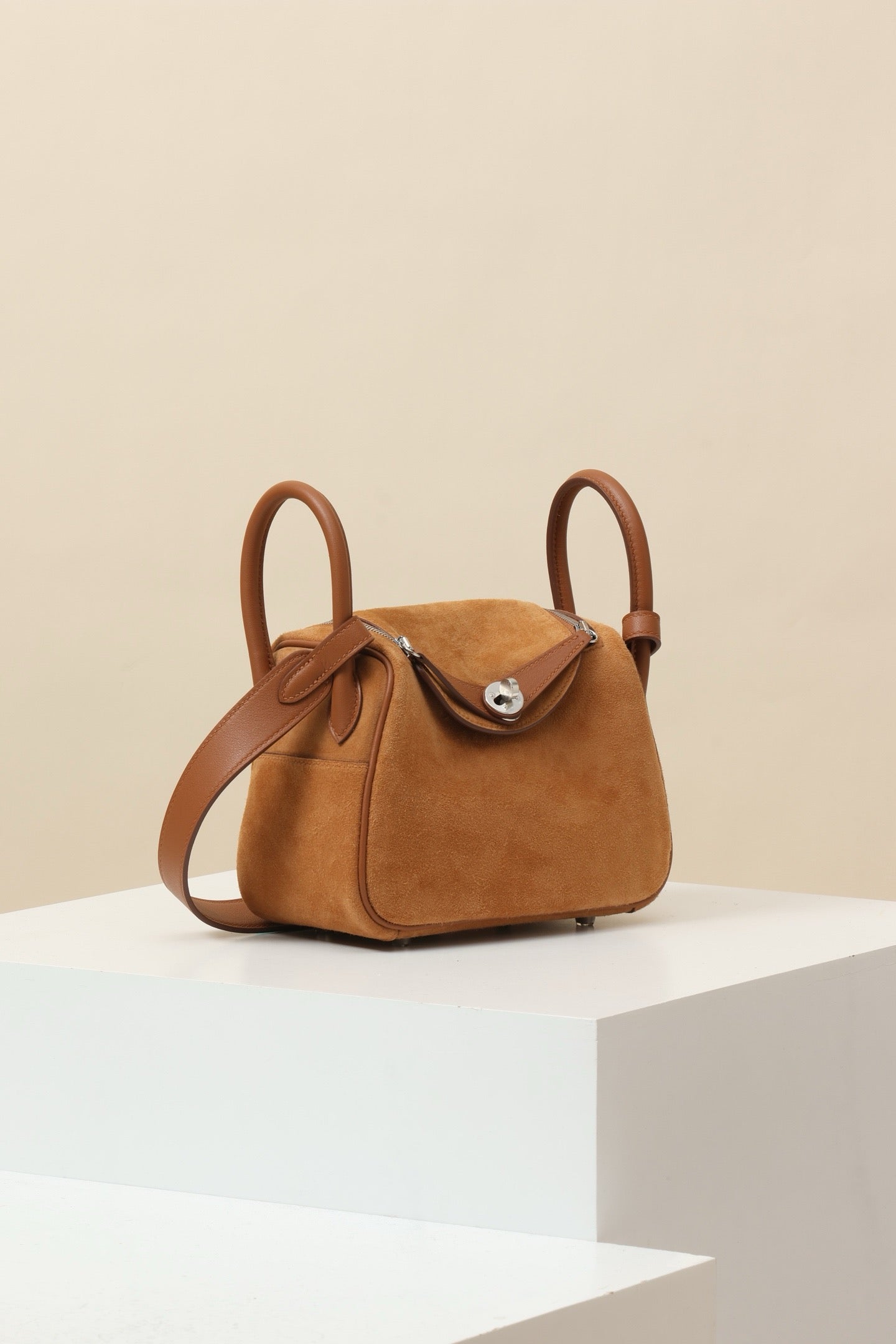 LD19 , Swift leather combined with suede CK37 Gold  PHW#4629