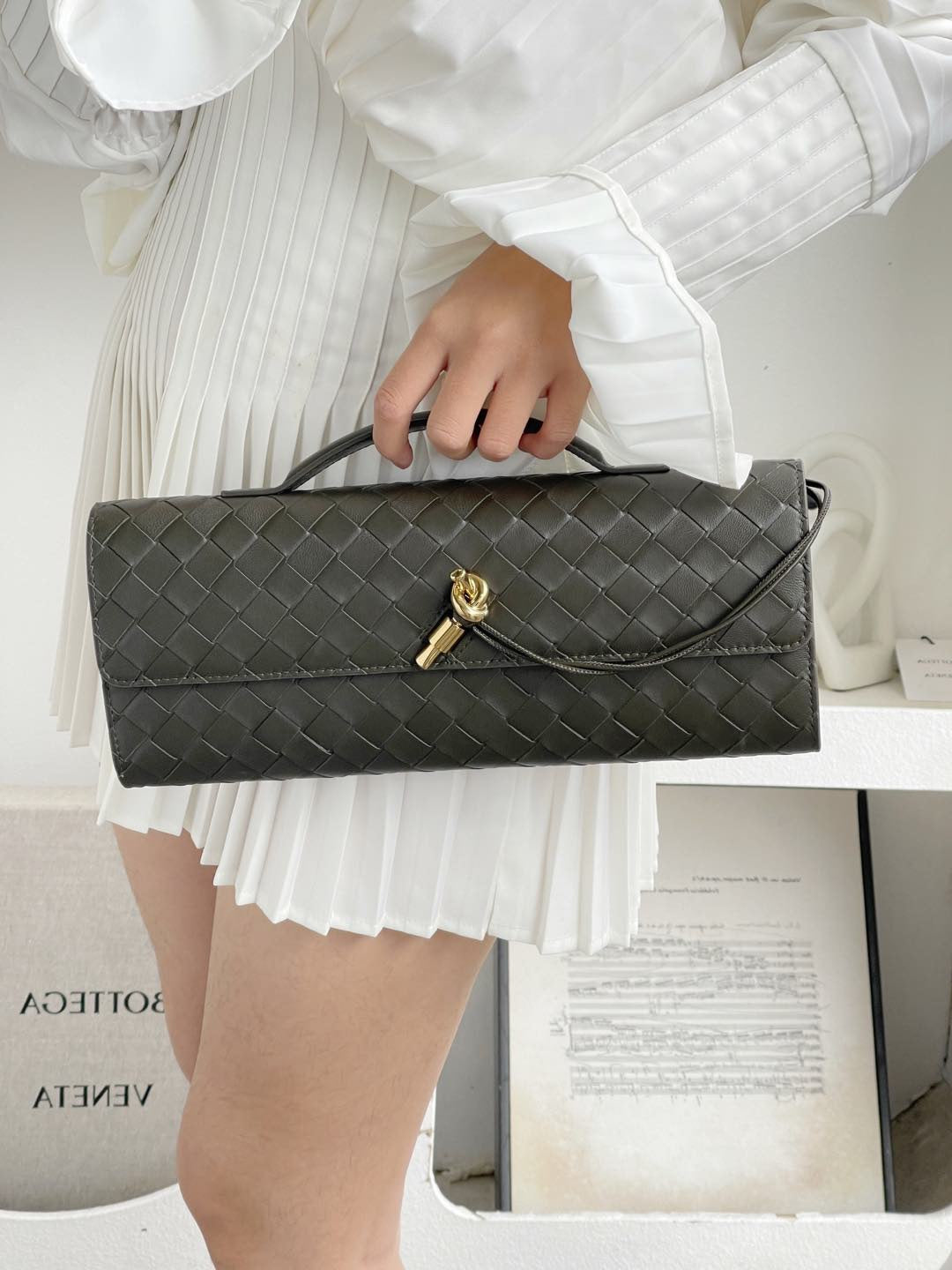 BV Long Andiamo Clutch #472