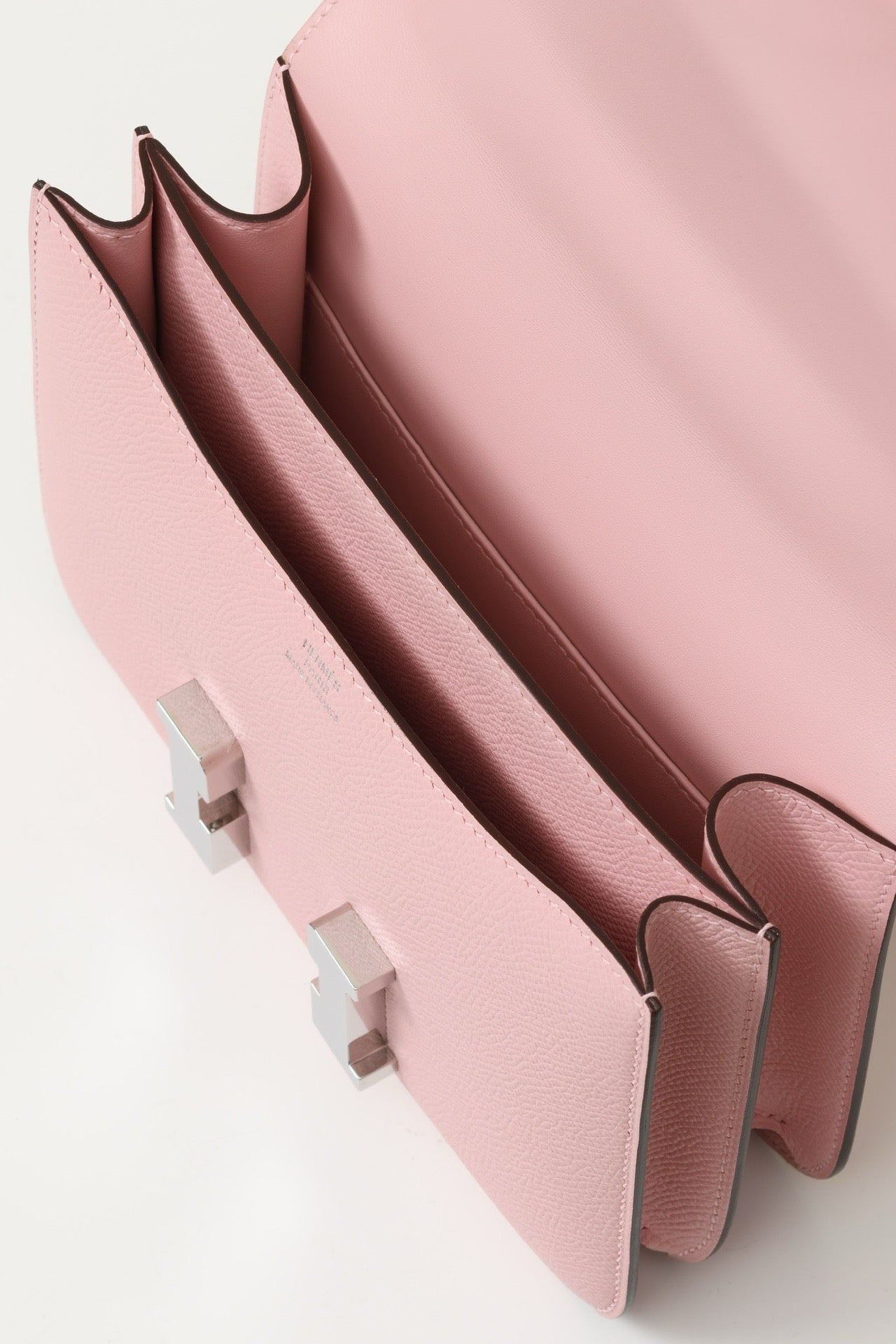 CJ19 19 cm ,  New Sakura Pink Epsom leather PHW #4305