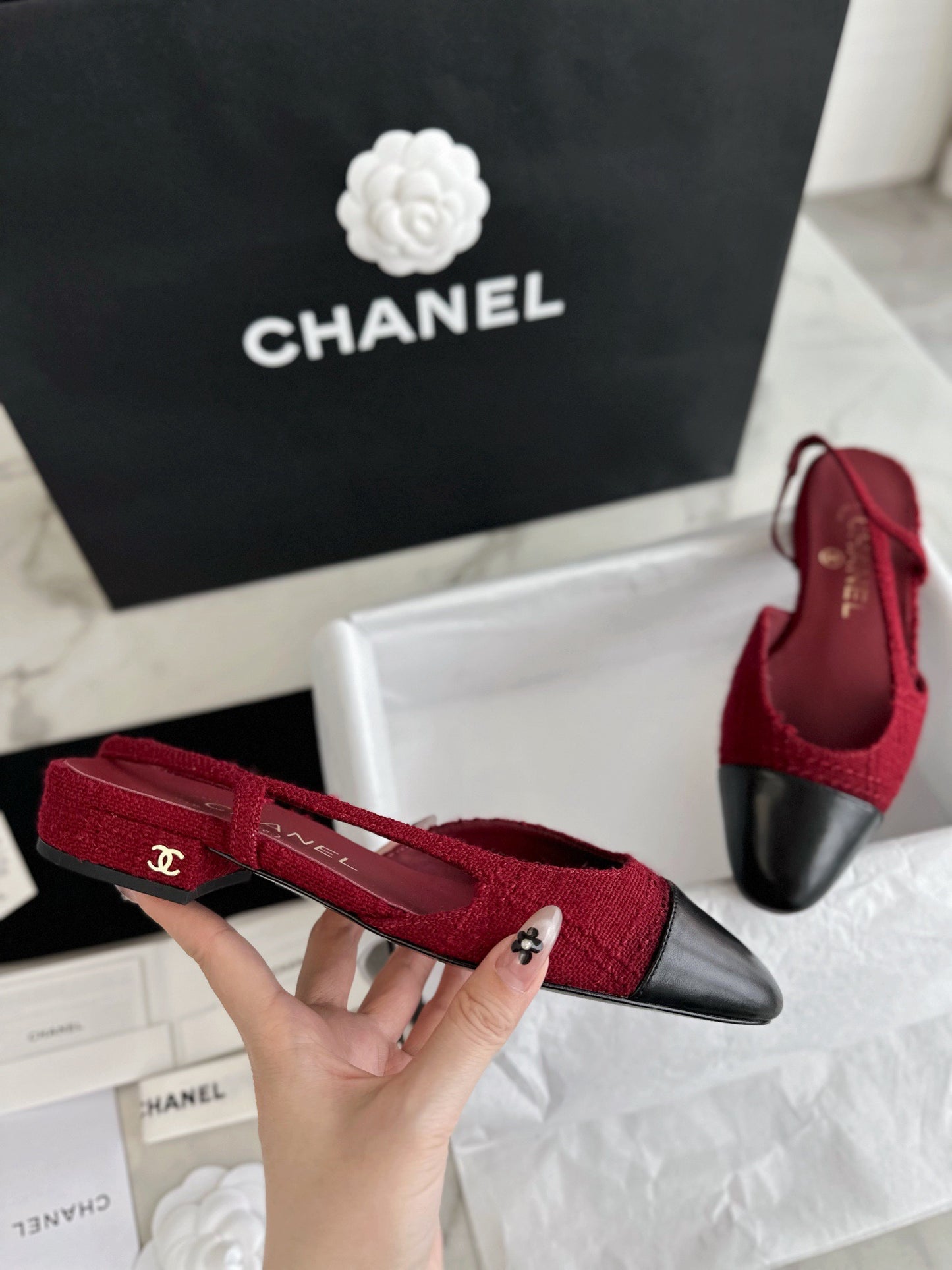 24s Sandal #302