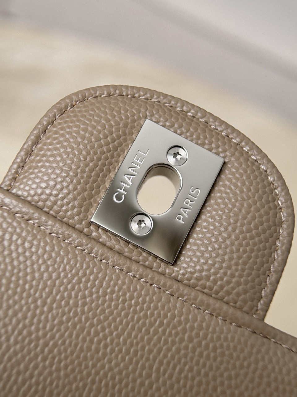 Cf25 Silver Hardware , Caviar # 4197