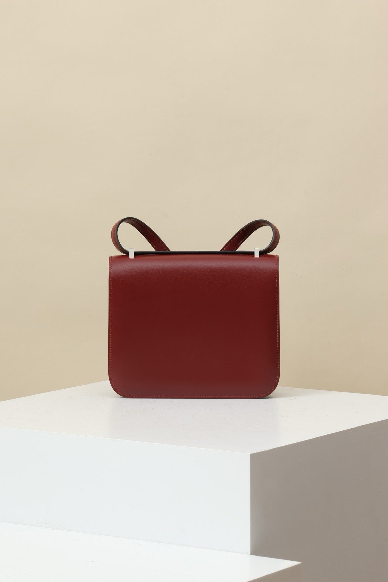 CJ19 19 cm ,  Red Box leather PHW #4291