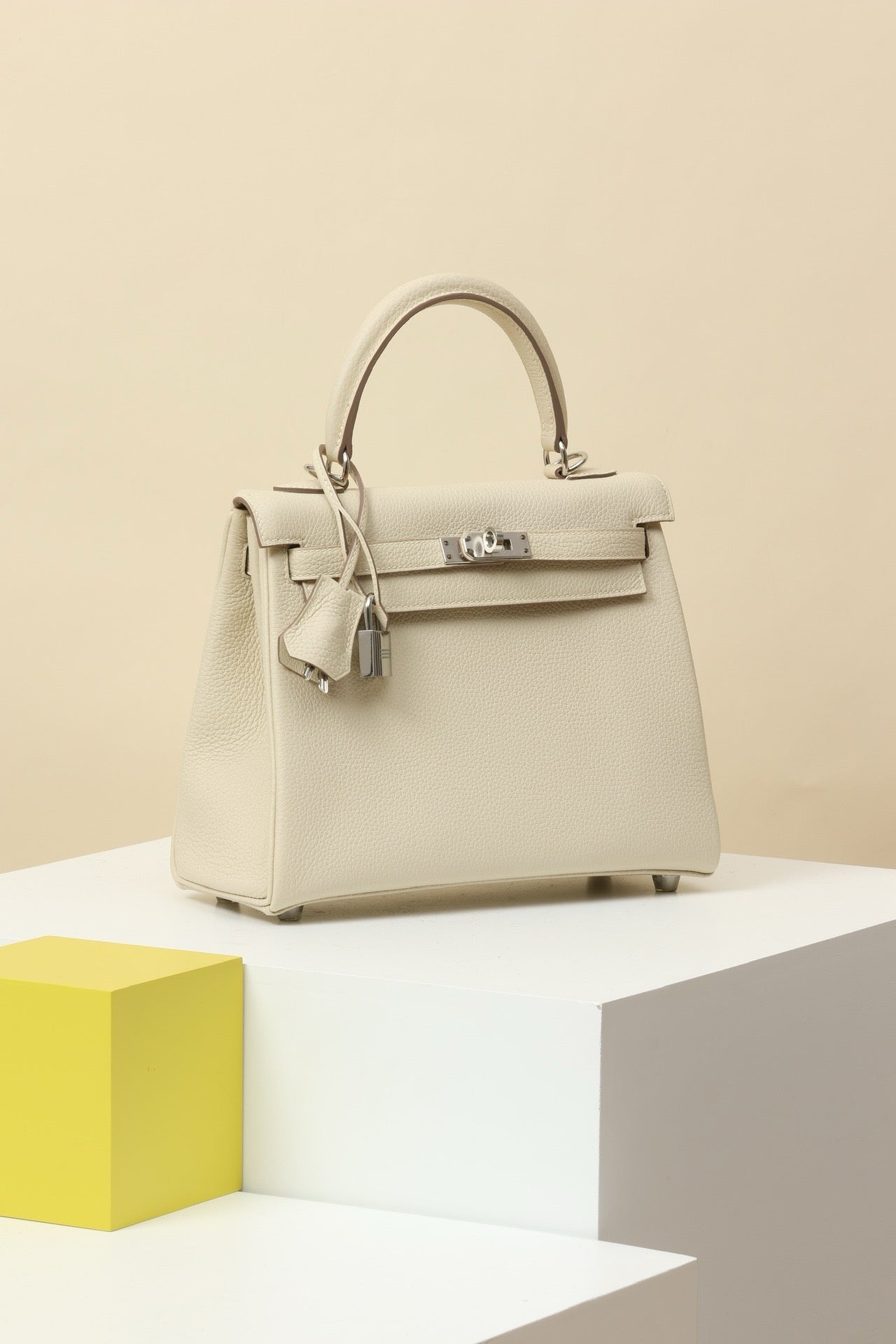 KL25 Milkshake White #3698