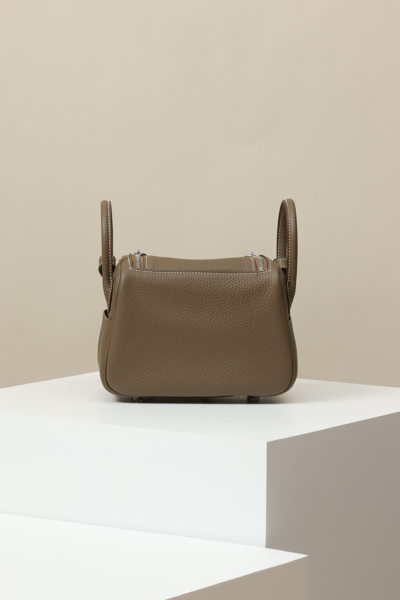 LD19 , Togo , CK18 Etoupe PHW #4594