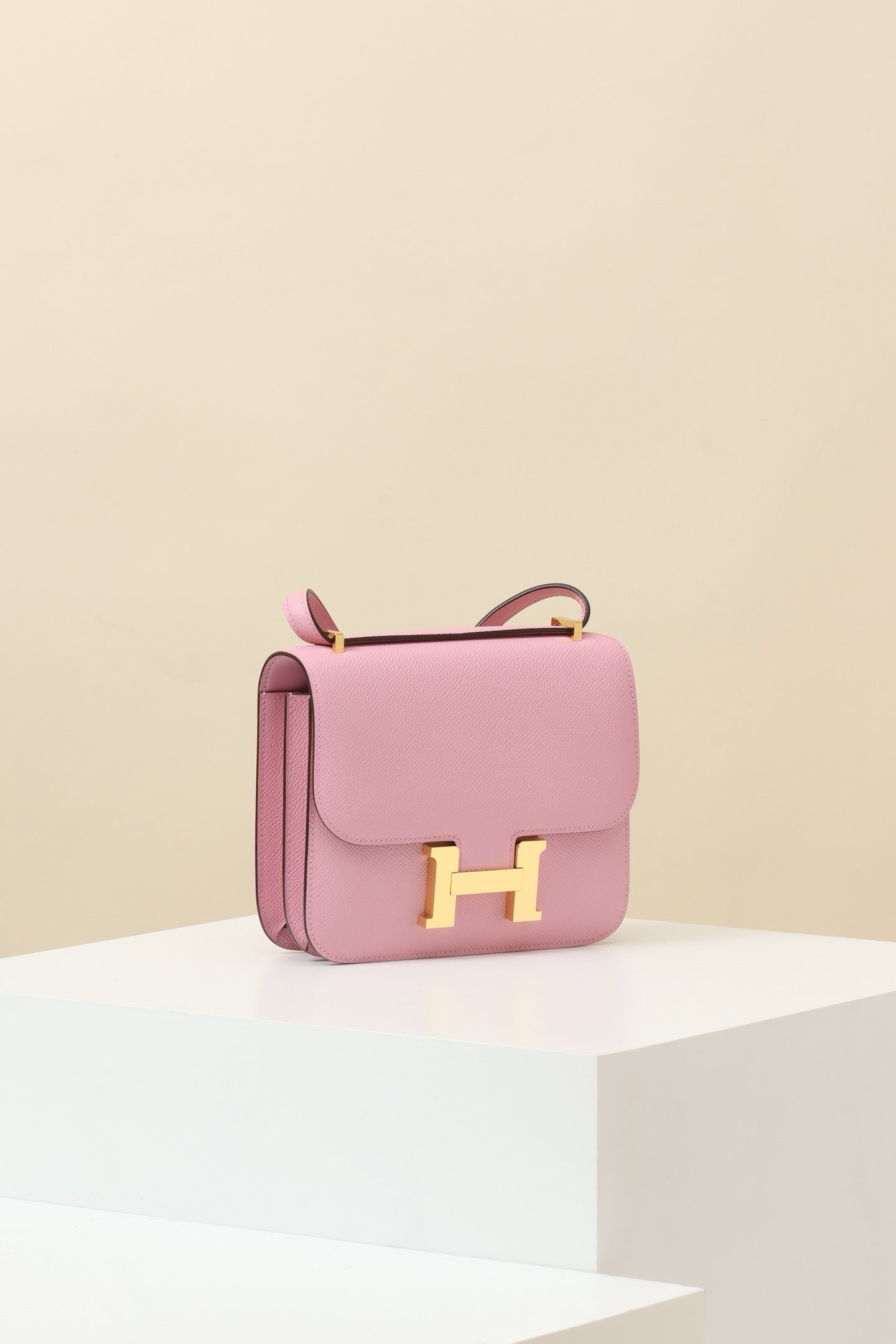 CJ19 19 cm ,  Wisteria Purple Epsom leather GHW #4307