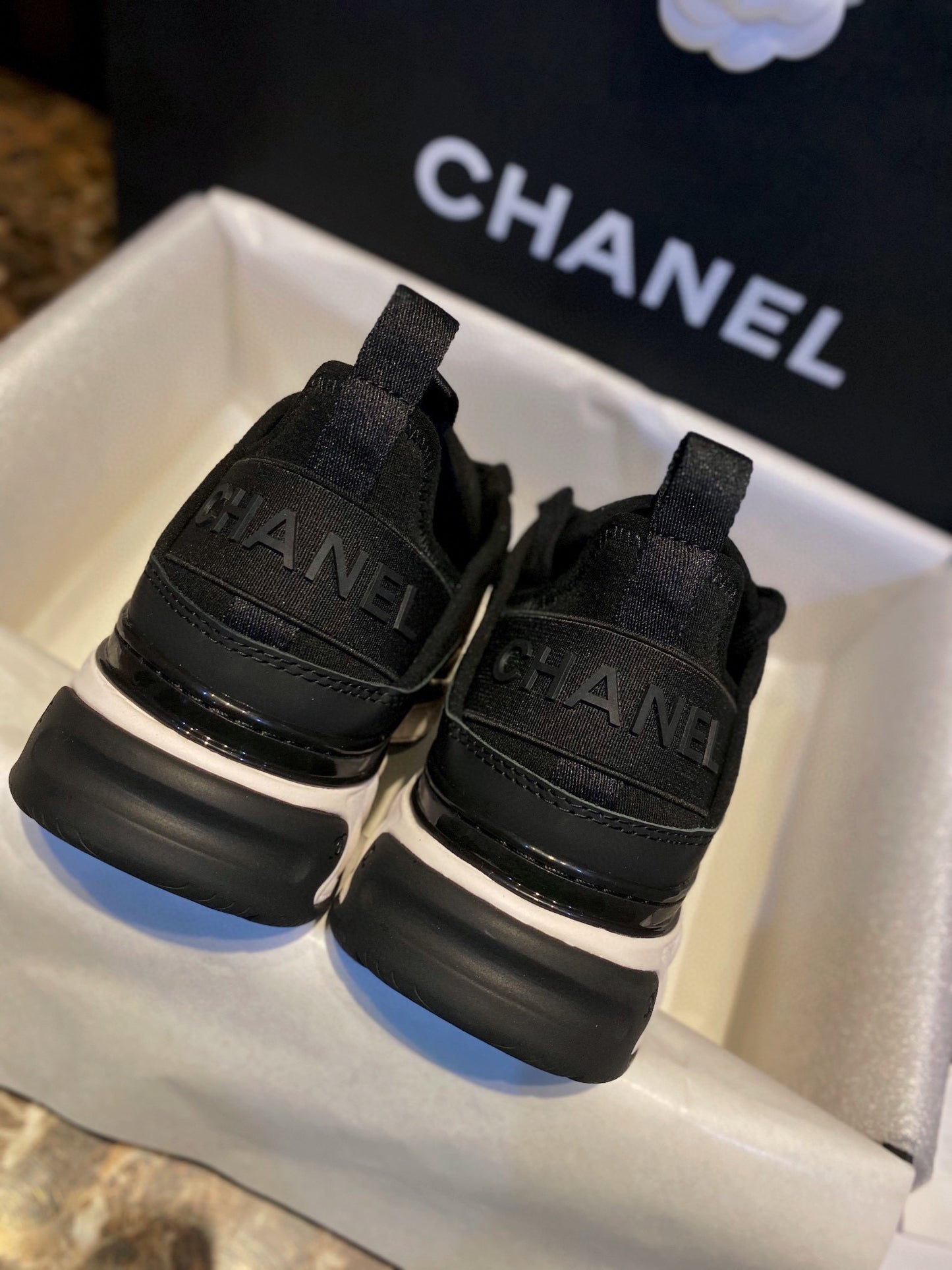 24s sneaker # 353
