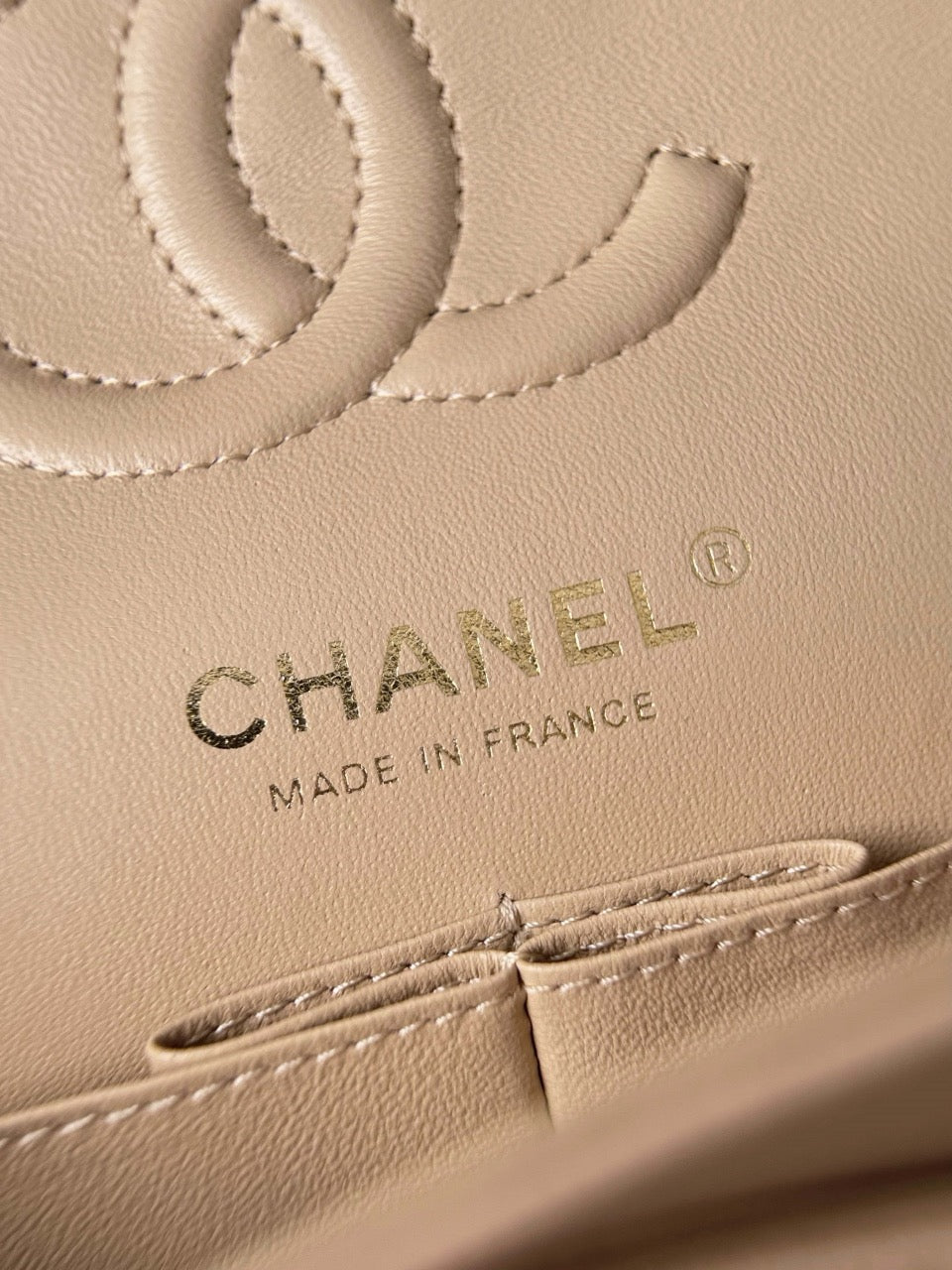 Cf25 Champagne Gold , Caviar # 4200