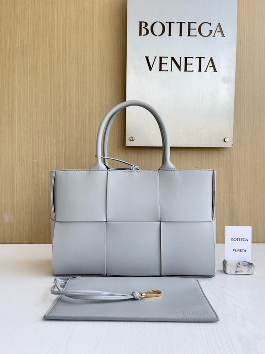BV Mini Tote #2721