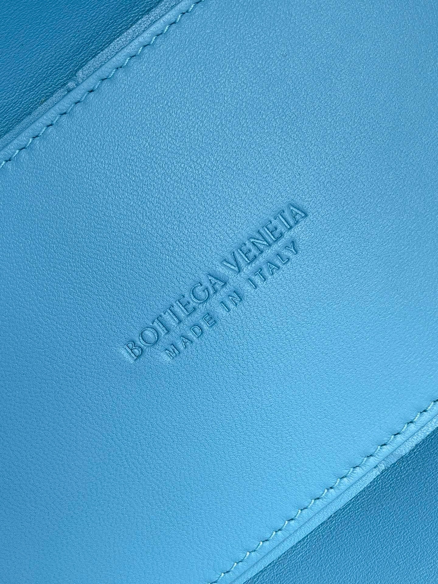 BV Mini Tote #2714