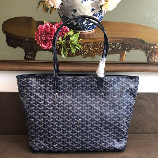 Artois MM Bag #681