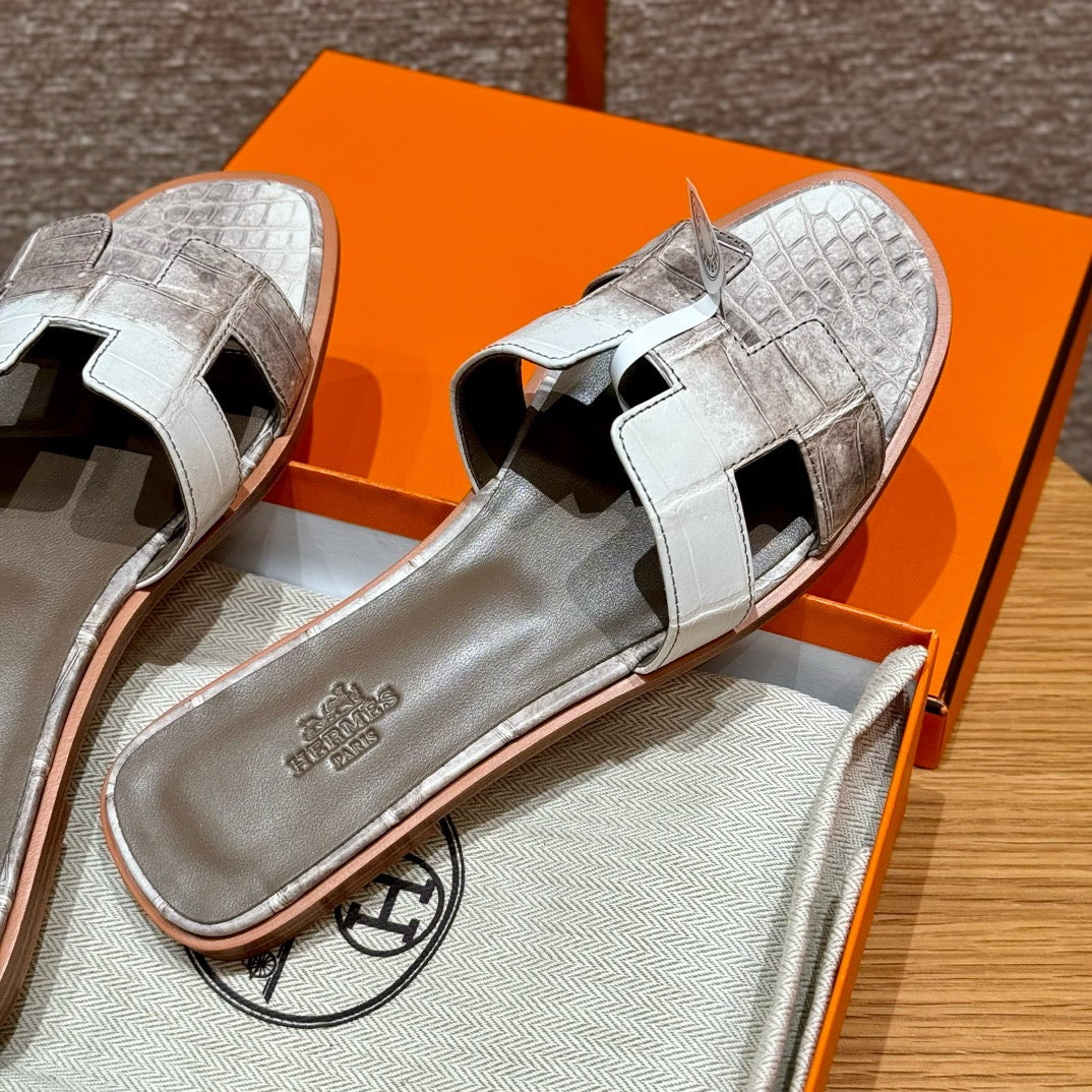 Sandal #3090