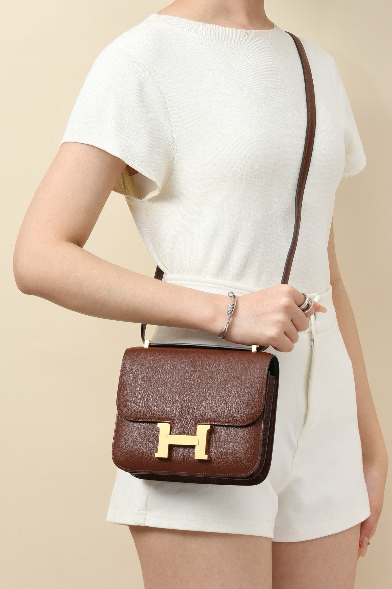 CJ19 19 cm ,  41 Havana / 46 Ebony Goatskin GHW #4346