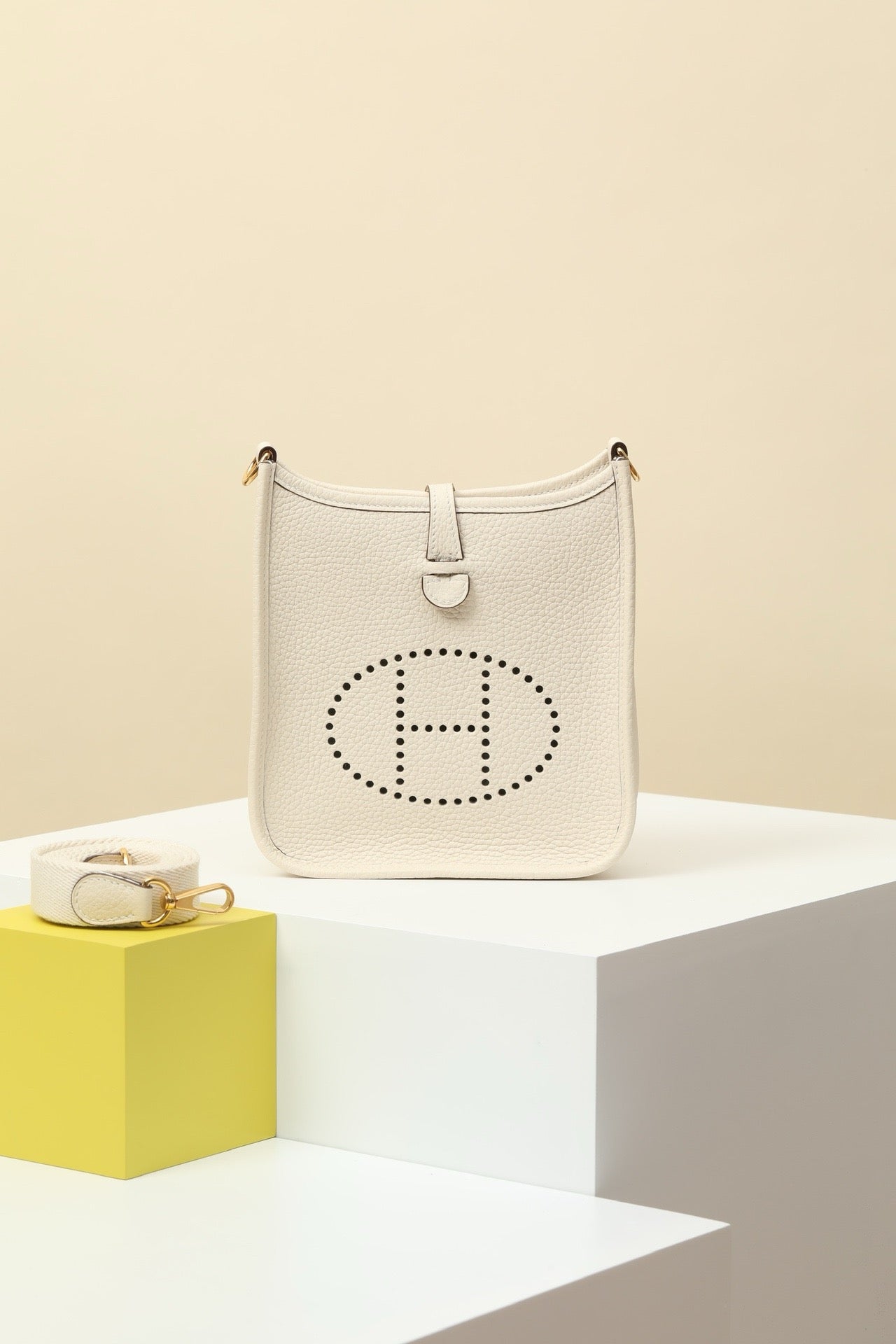 YF16 CC10 Milkshake White Clemence bull leather crossbody bag  ,PHW#4432