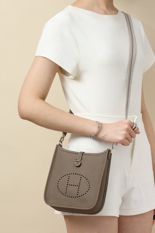 YF16 CK18 Elephant Grey , Clemence bull leather crossbody bag  , PHW #4400