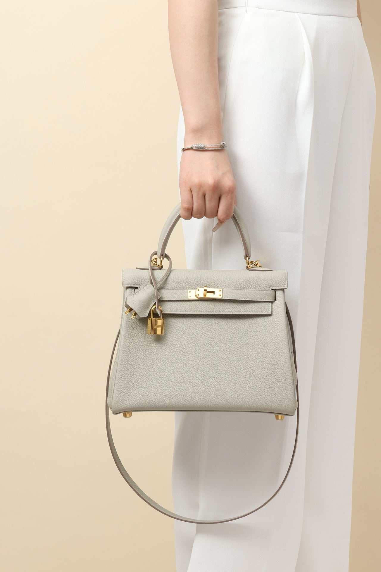 KL25 Pearl Gray #3704