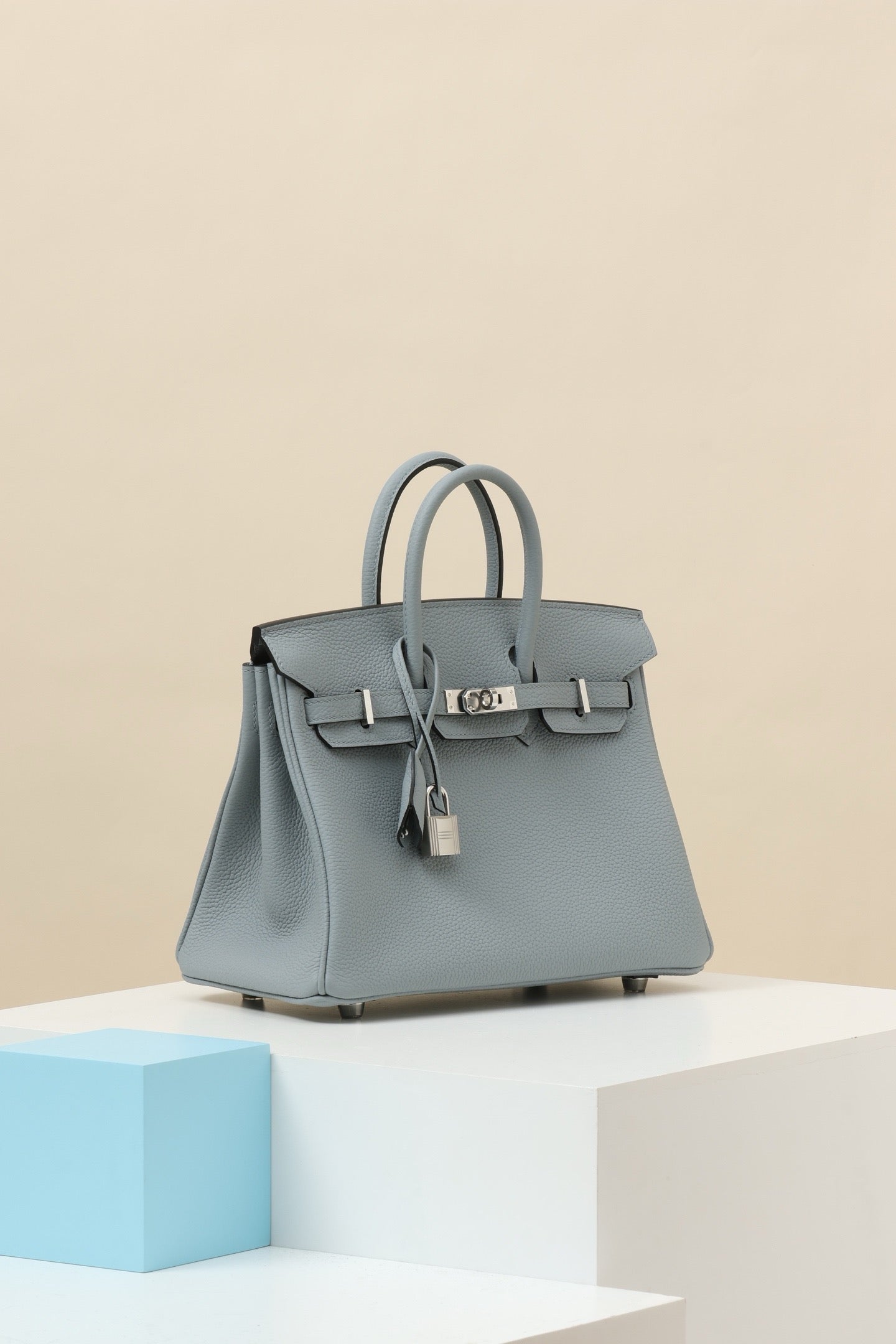 BK25 Puppet Gray #3849