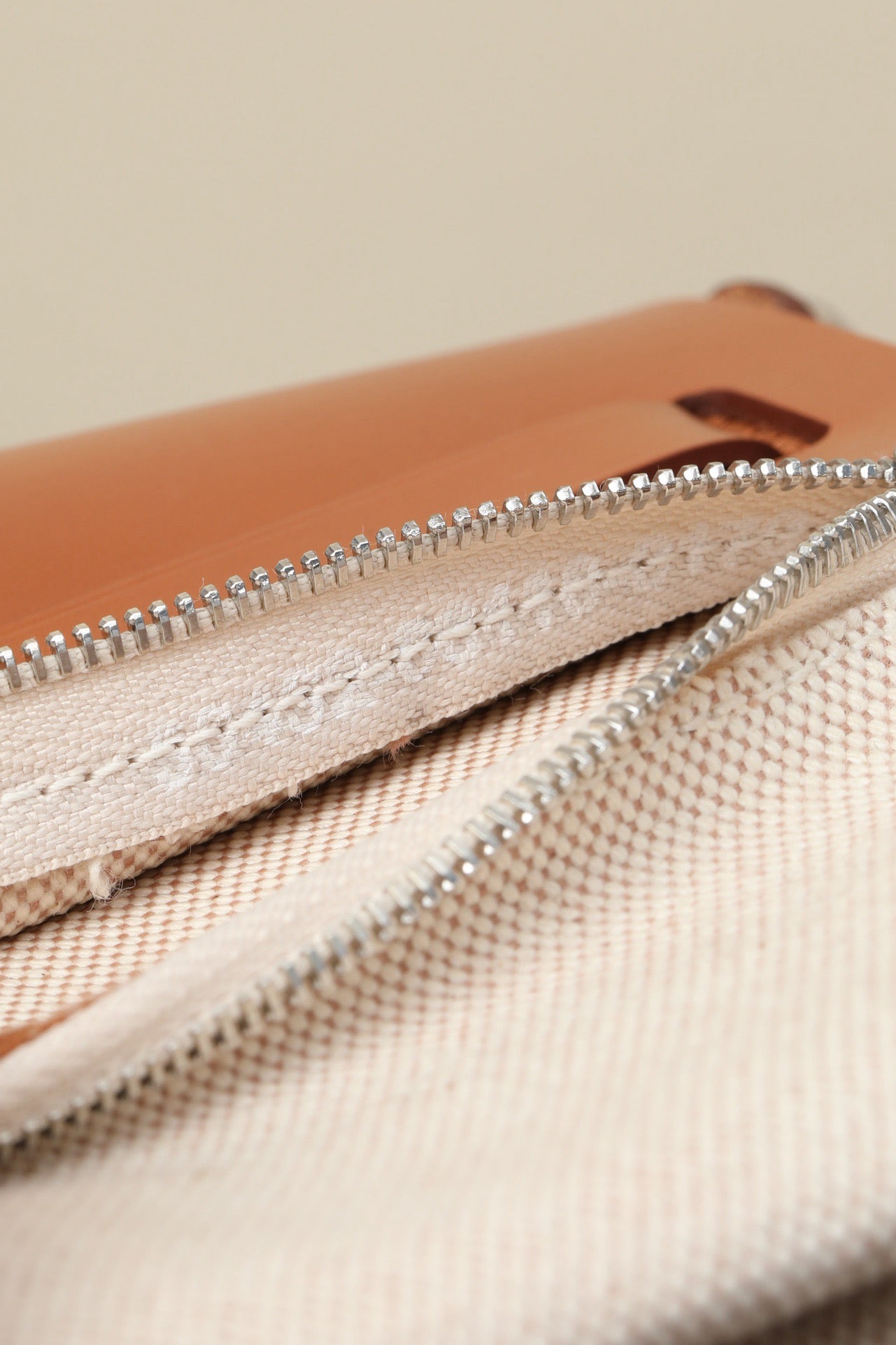 HB20 CK37 Gold H Viking Canvas and Hunter Leather Shoulder Bag PHW #4636