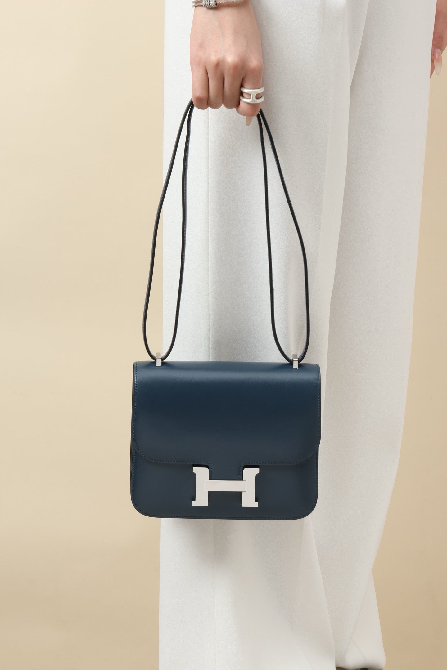 CJ19 19 cm ,   Prussian Blue Box leather PHW #4294