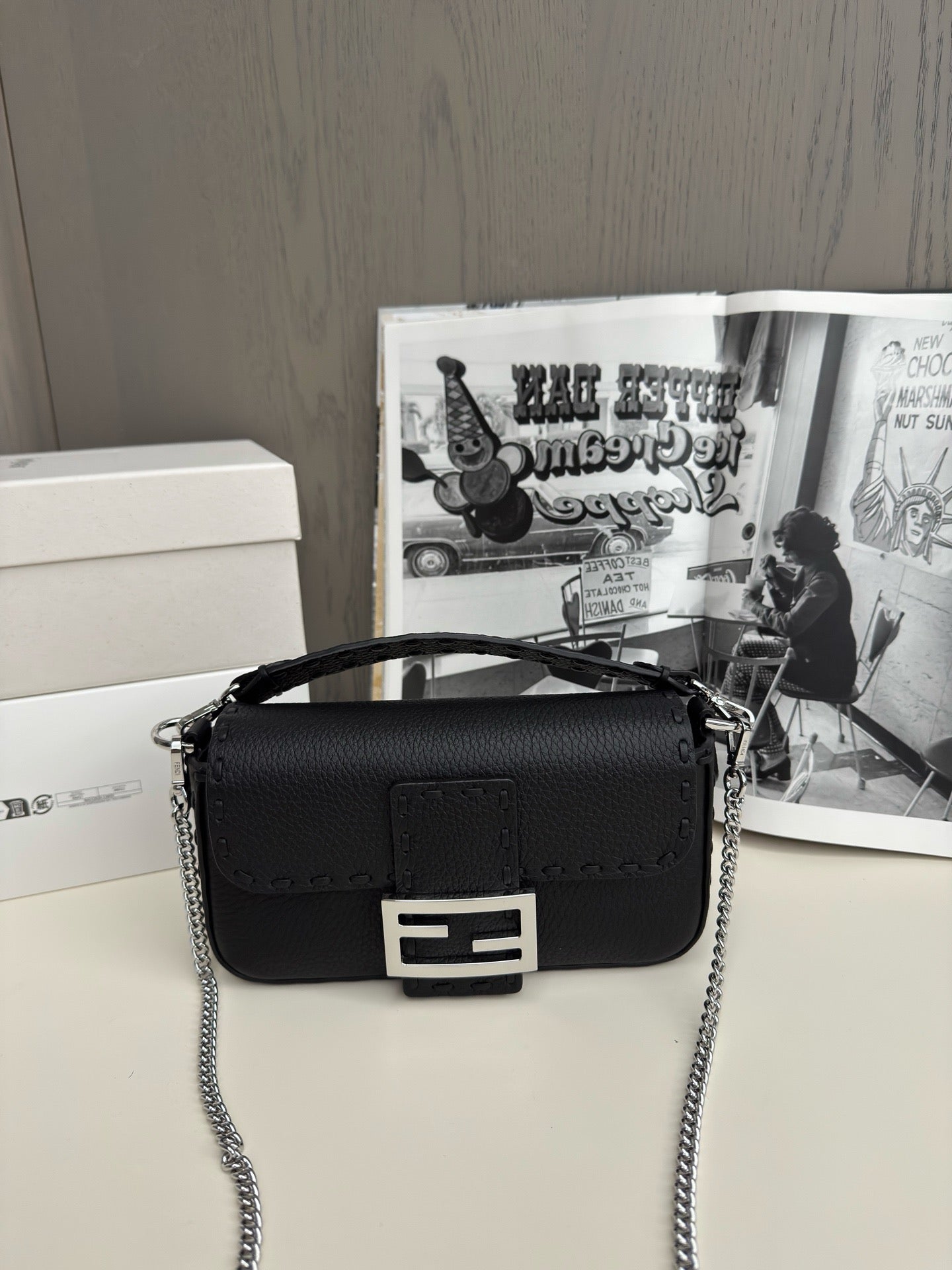 Small bag #3192