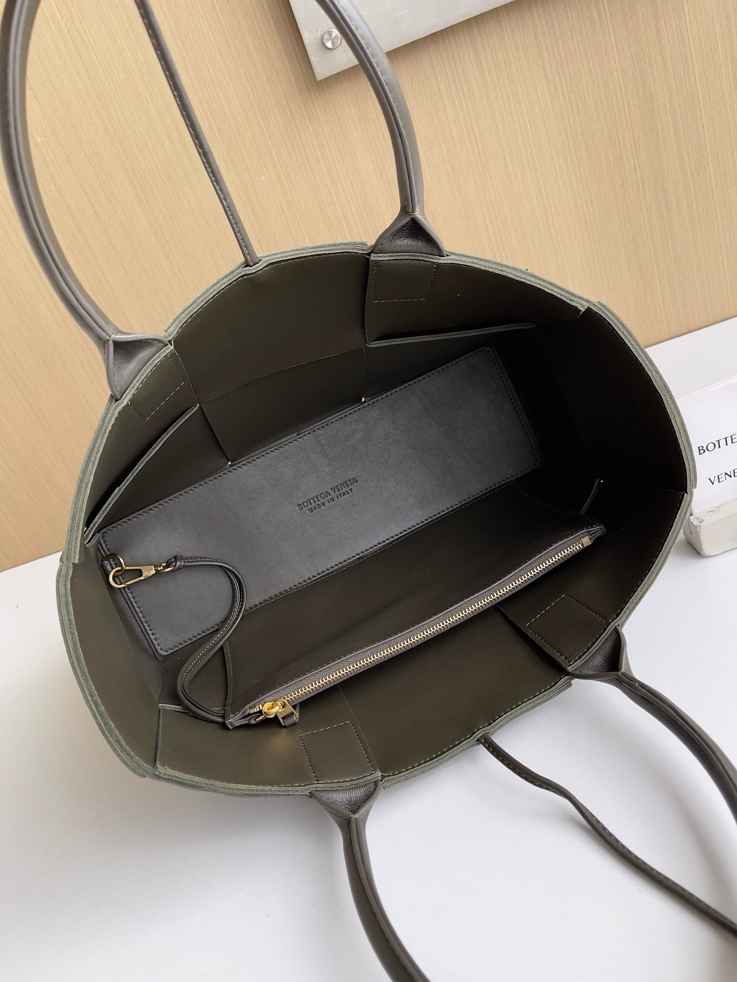 BV Mini Tote #2709