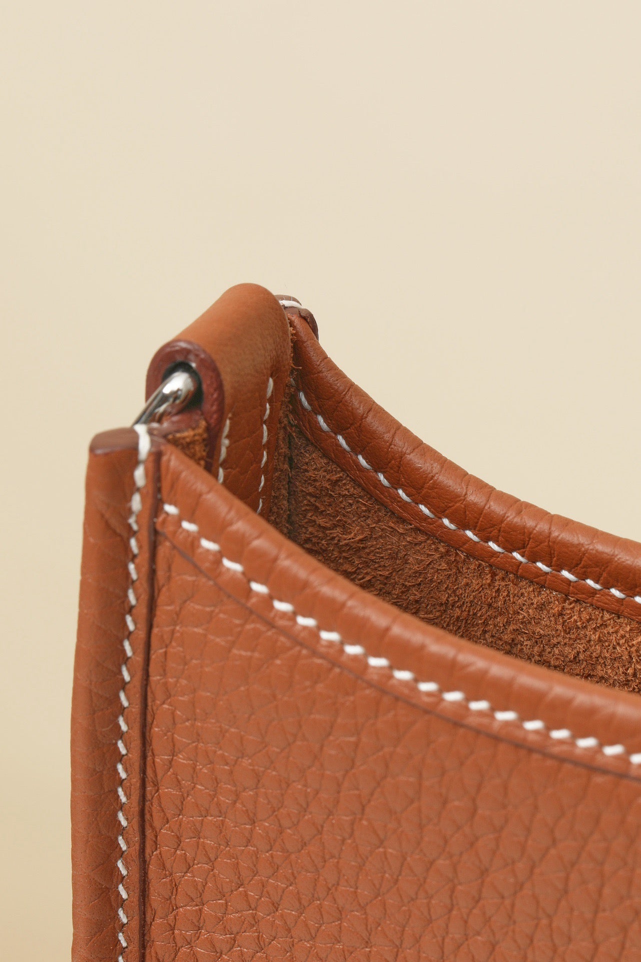 YF16 CK37 Gold BrownClemence bull leather crossbody bag  ,PHW#4440