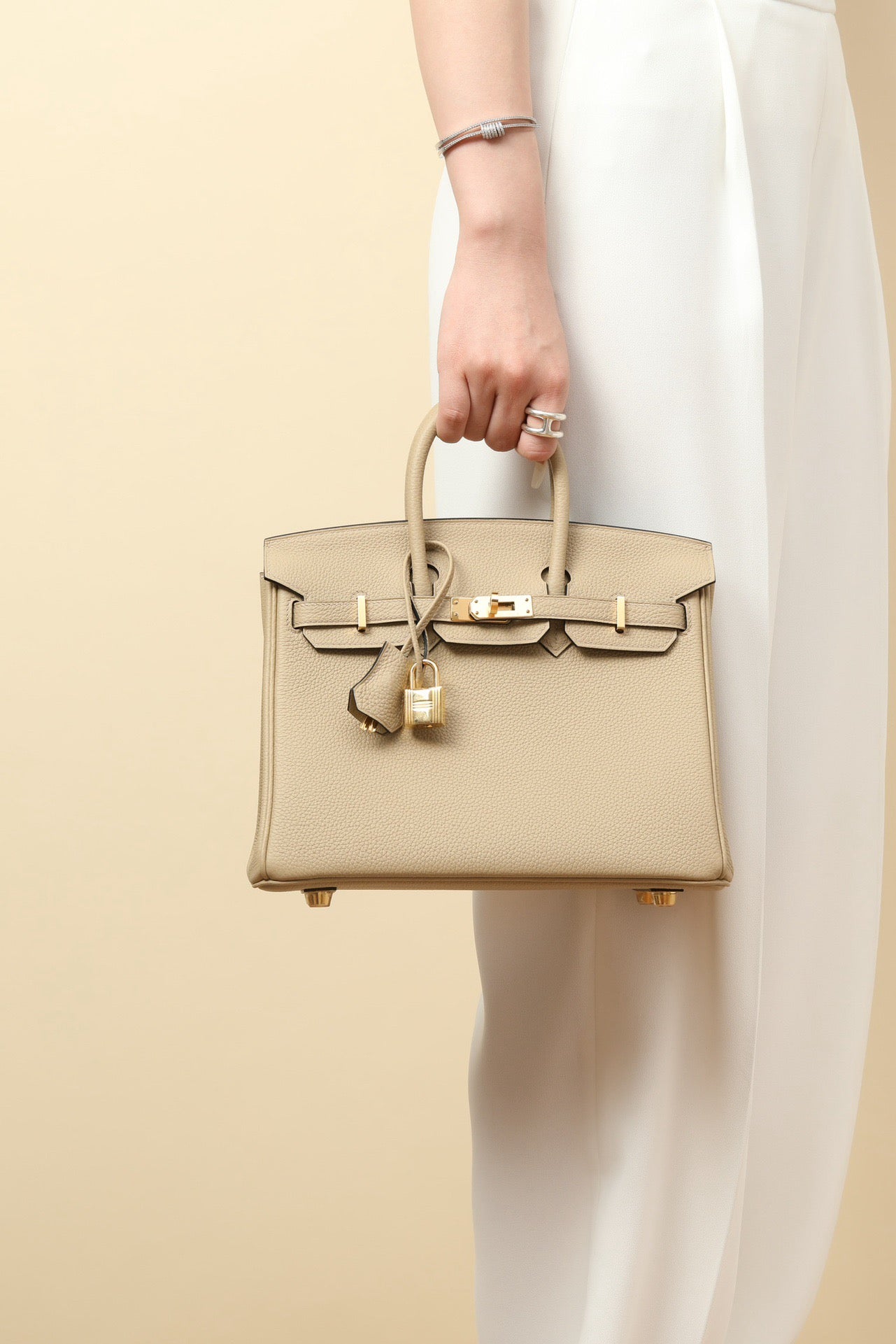 BK25 Trench Gray # 3877