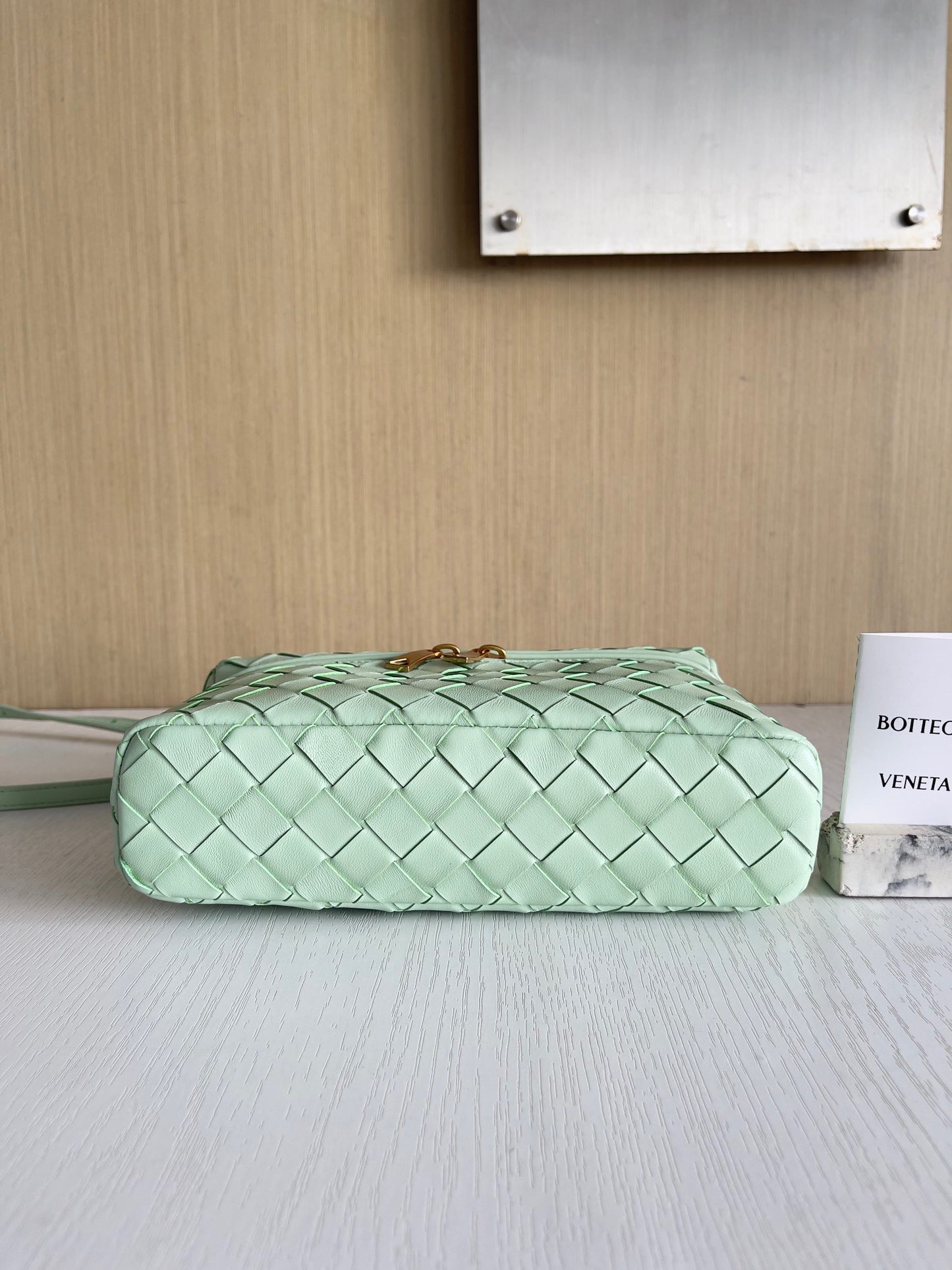 BV Bang Bang Vanity Case #567
