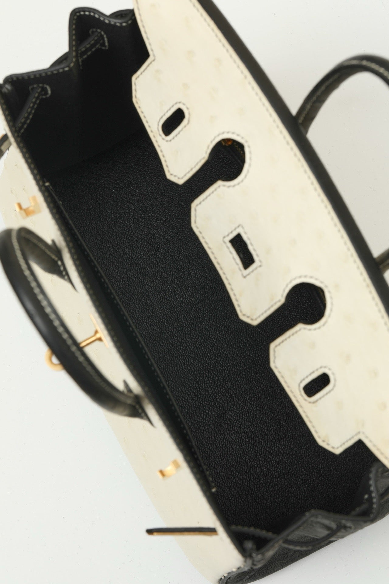 BK25 Wool White # 3892