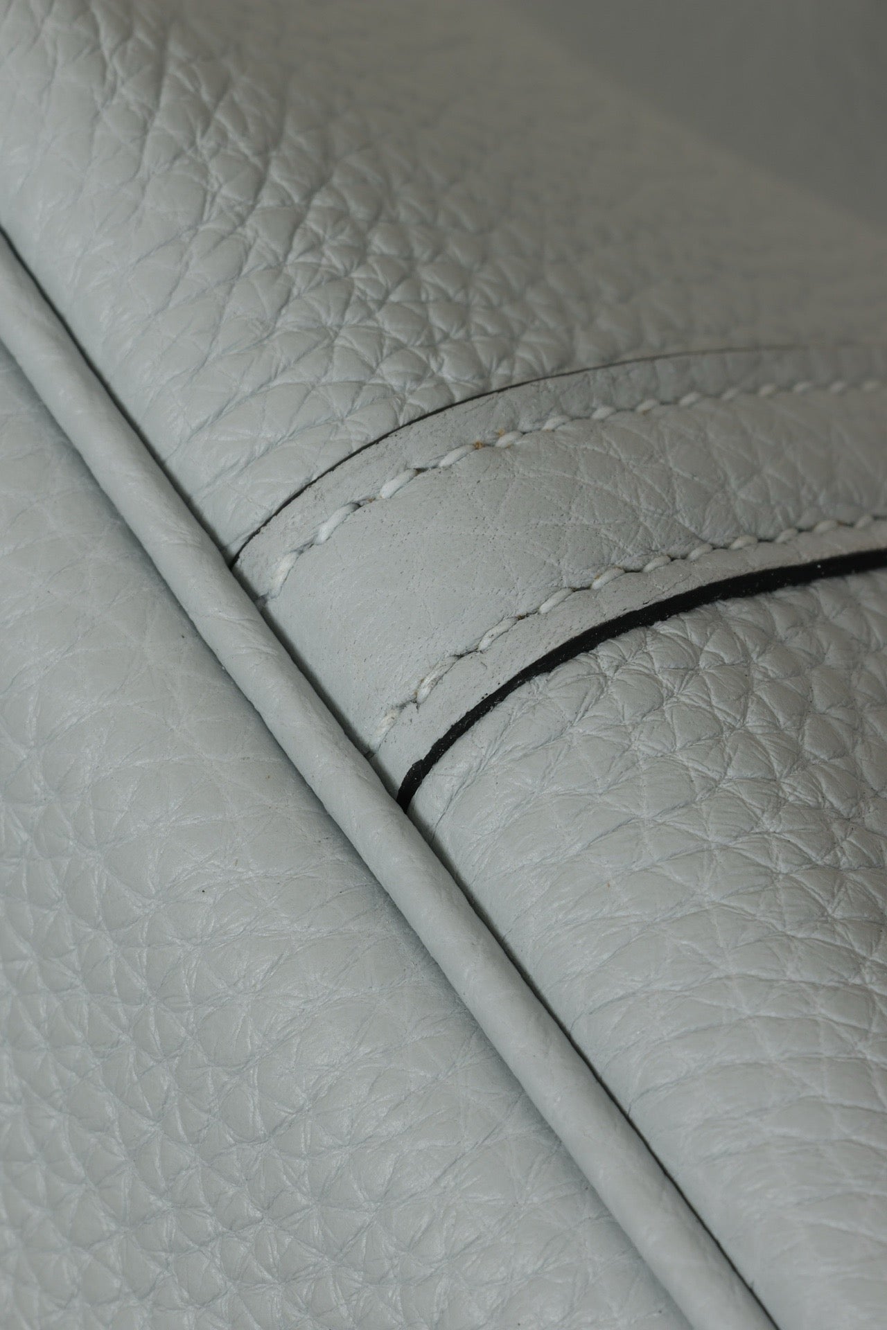 CL18 08 Holy Grail Blue PHW #4055