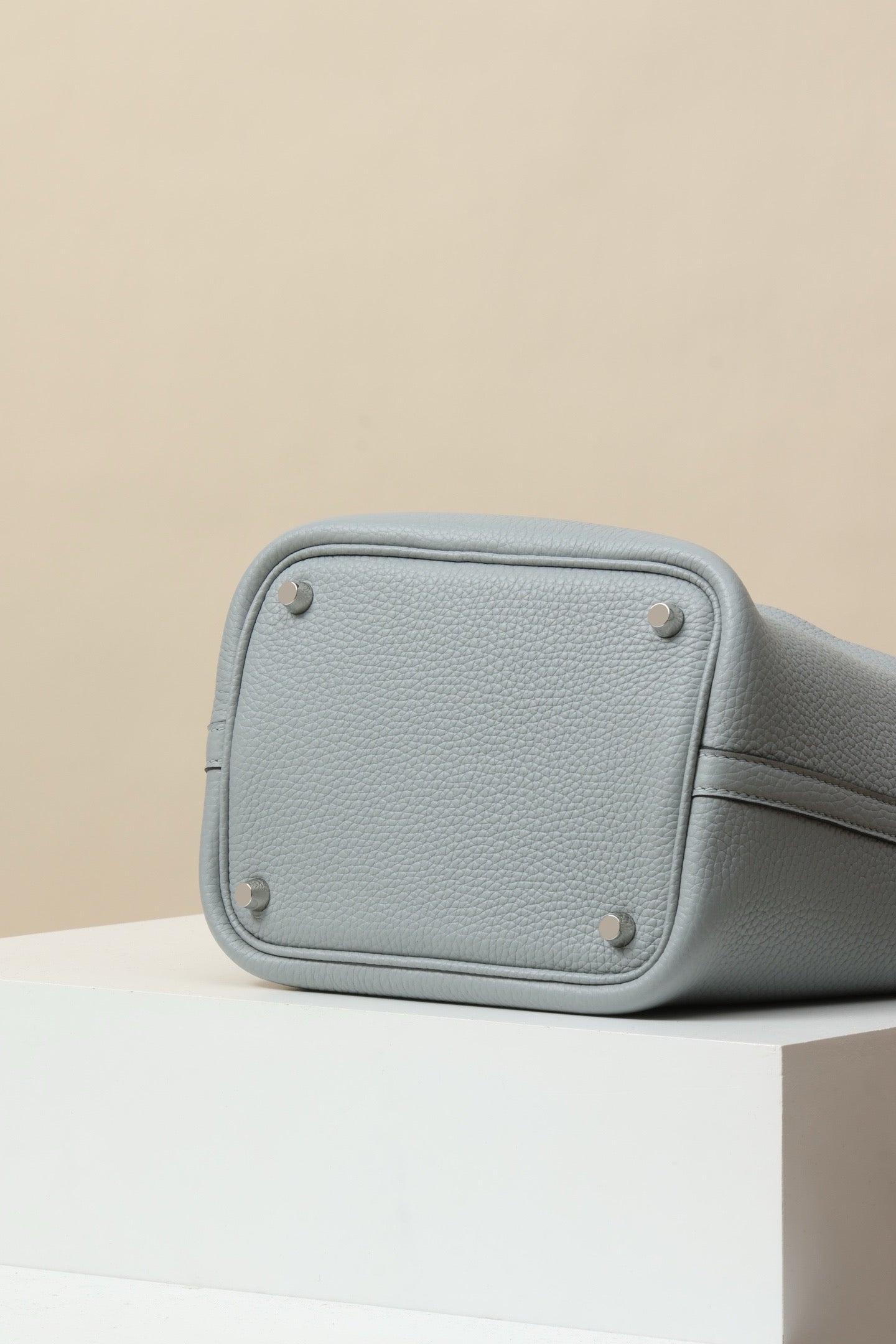 CL18 8U Glacier Blue PHW #4110