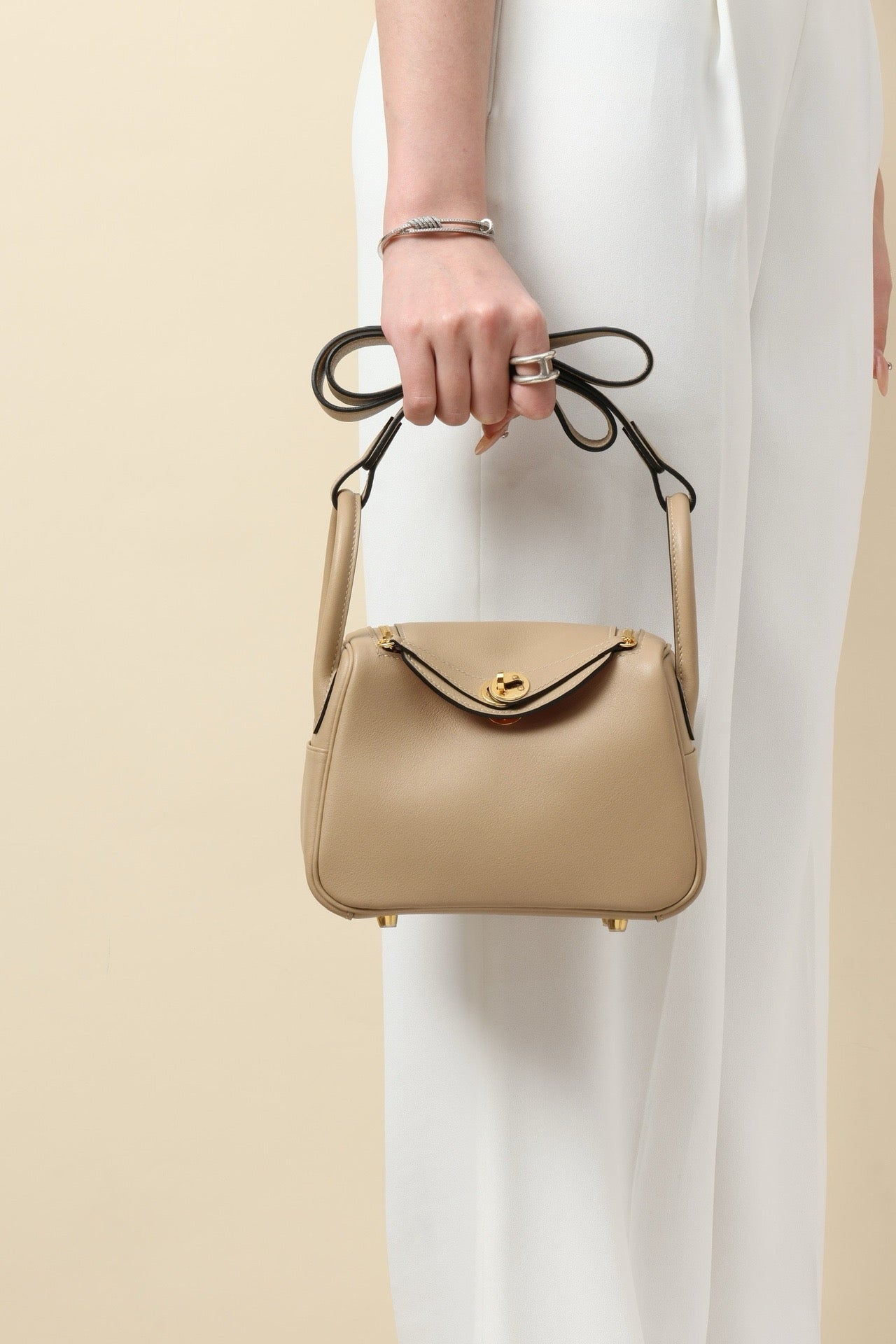 LD19 , Swift  ,  S2 Trench / U5 Rose Lipstick PHW #4626