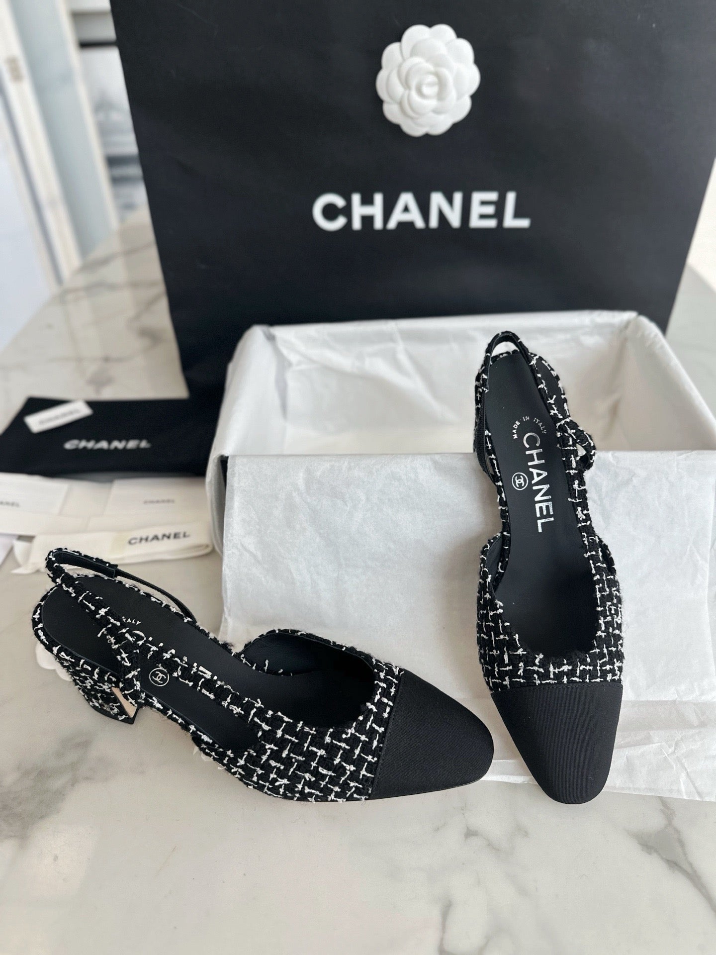 Slingback  #2839