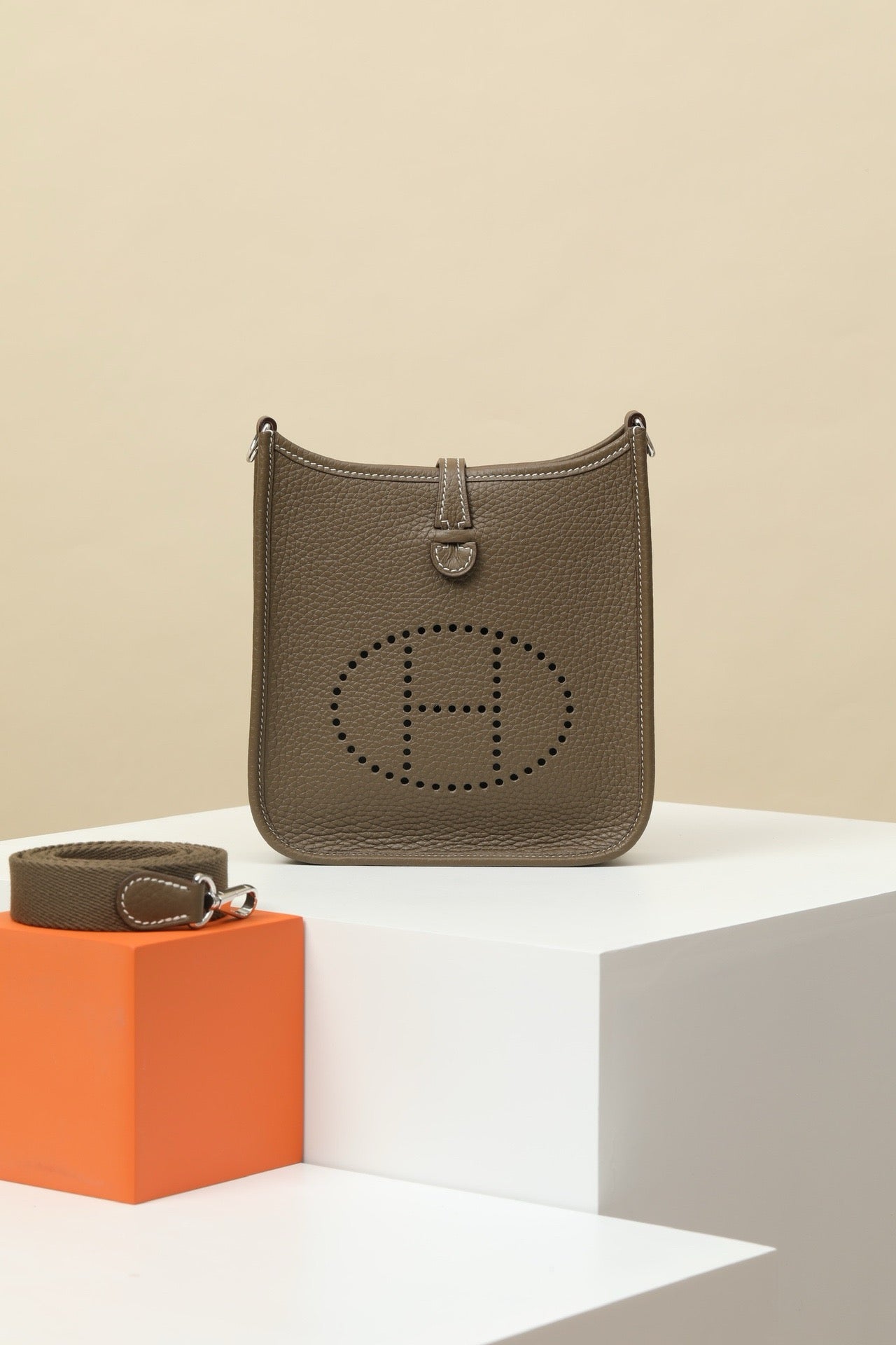 YF16 CK18 Elephant Grey , Clemence bull leather crossbody bag  , PHW #4399