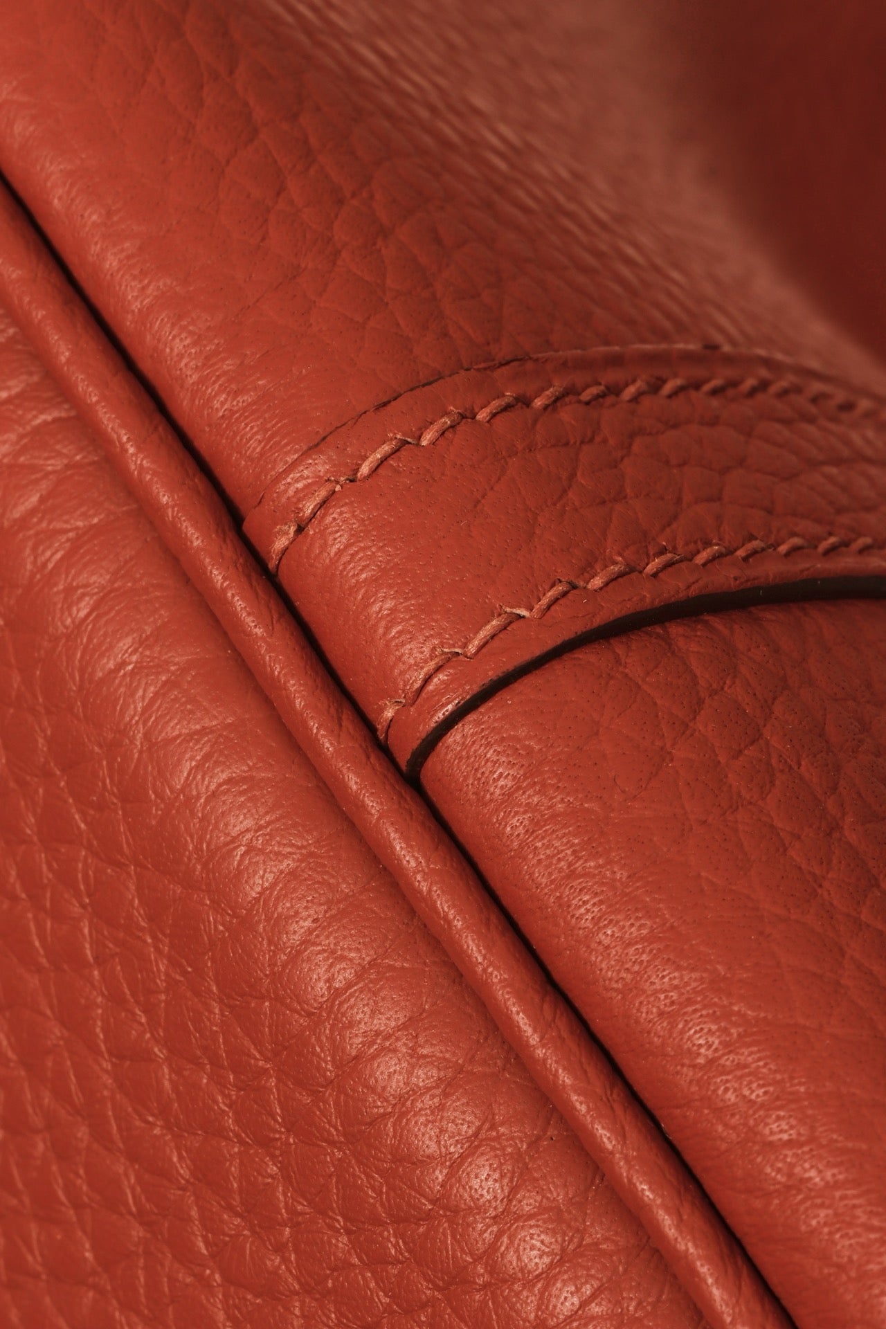 CL18 36 Brick Red GHW #4097