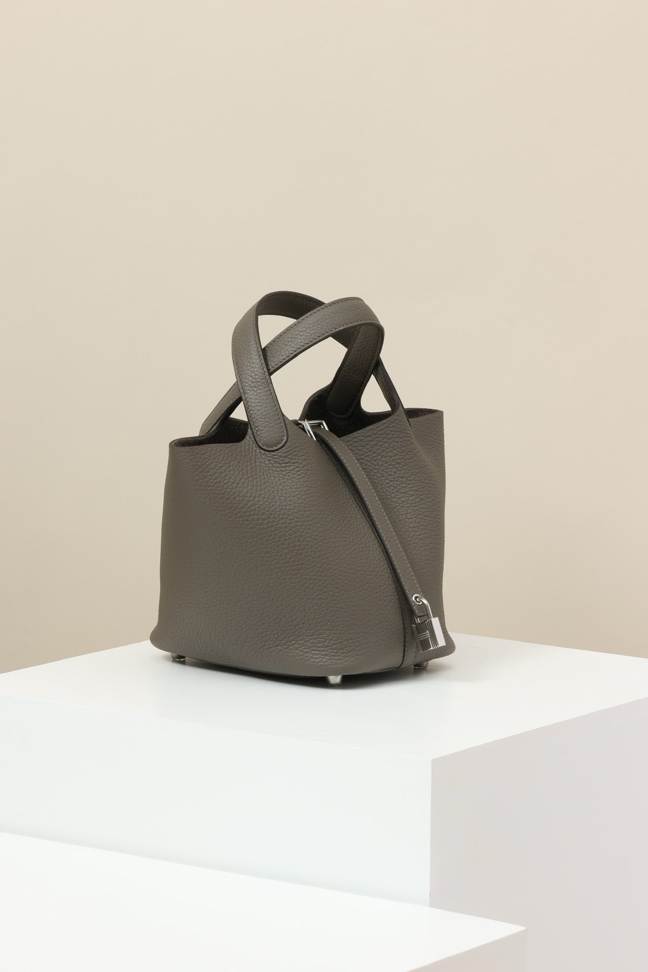 CL18 8F Tin Gray PHW #4045