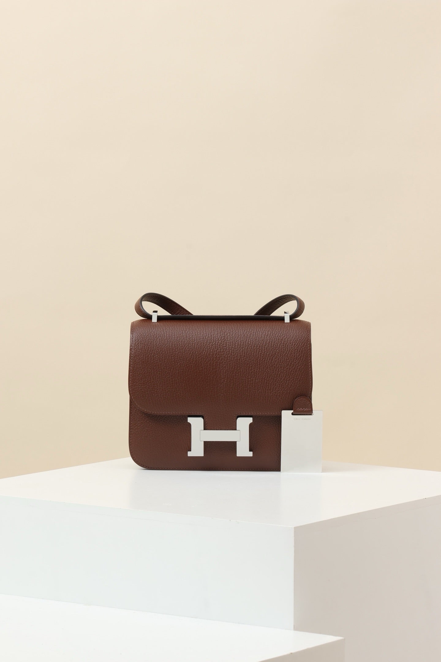 CJ19 19 cm ,   41 Havana / 36 Brick Red Goatskin GHW #4348