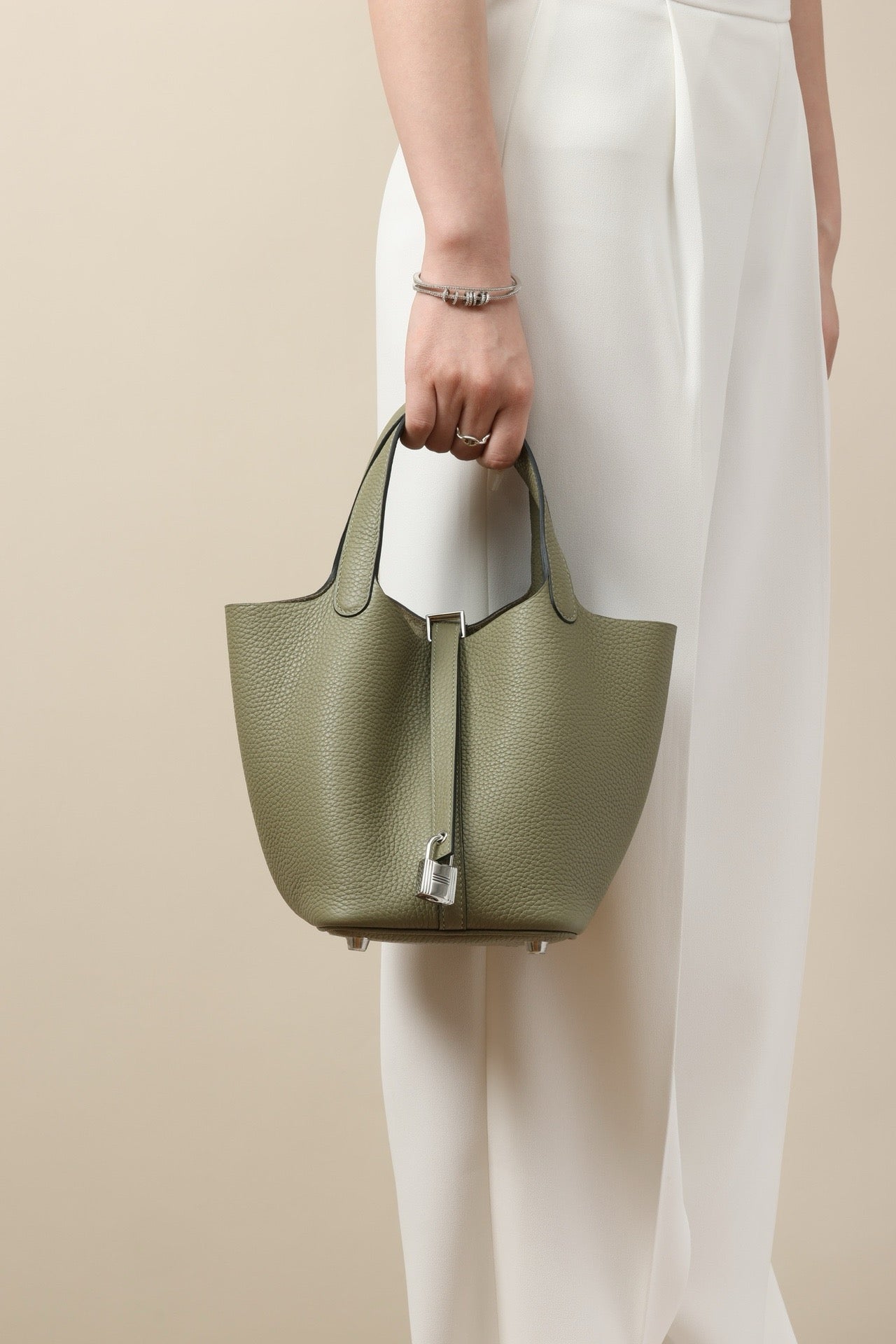 CL18 1Q Sage Green PHW #4053