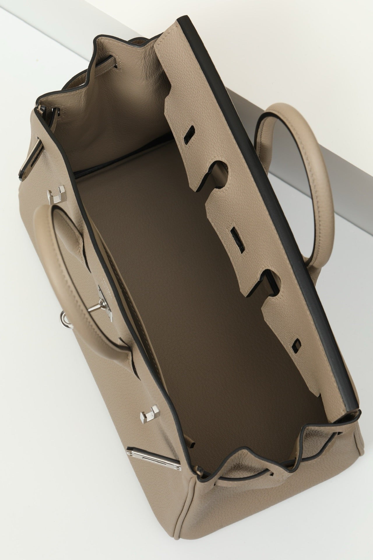 BK25 Dove Gray # 3872