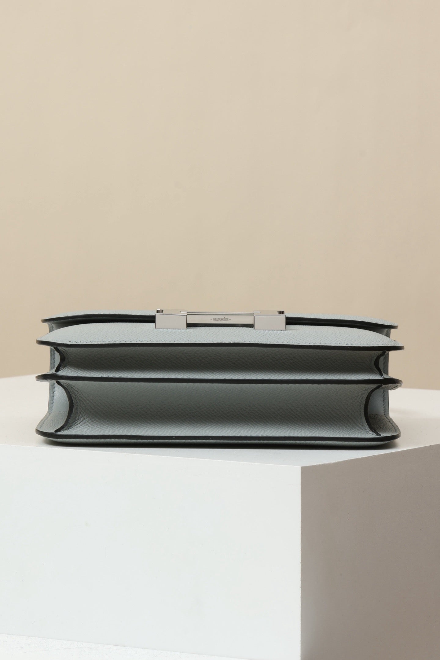 CJ19 19 cm ,  Puppet Grey Epsom leather PHW #4313