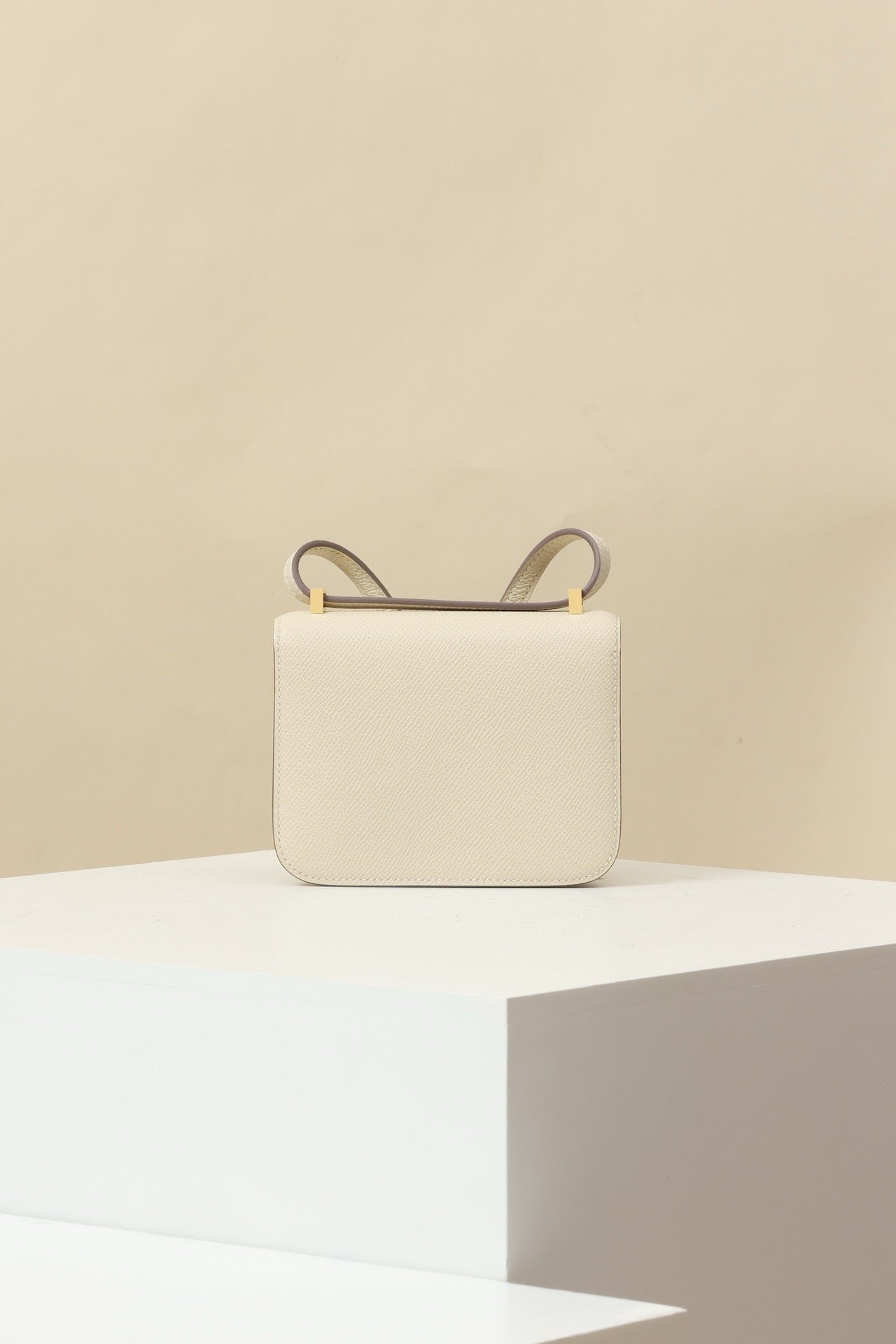 CJ14 , 14 cm,  CC10 Milkshake White GHW #4360