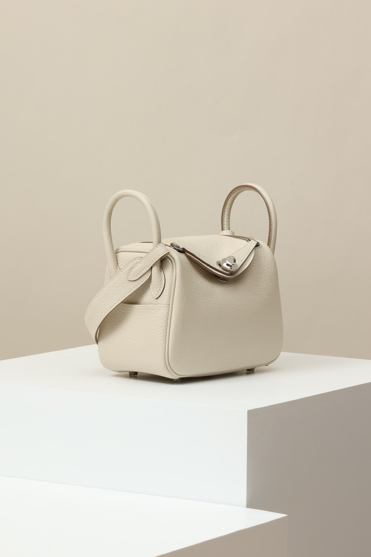 LD19 , Togo ,  CC10 Blanc Milkshake PHW #4607