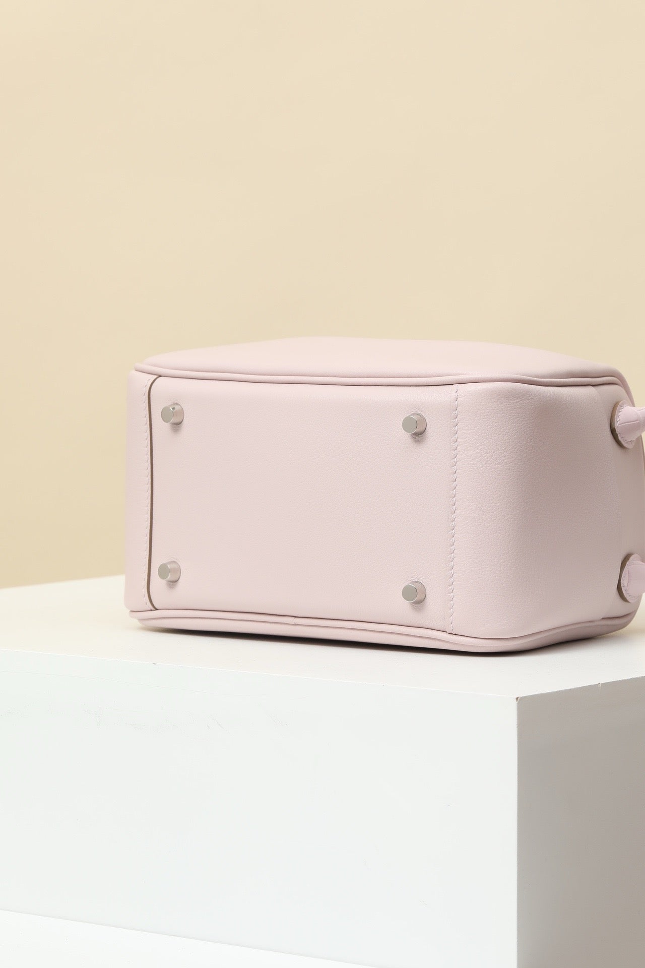 LD19 Dreamy Purple # 3759