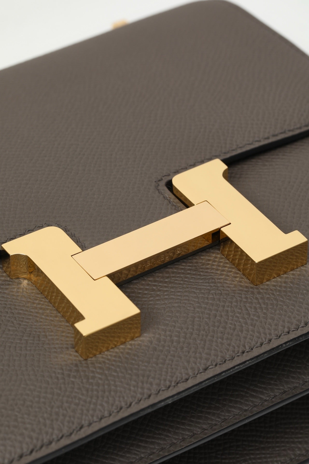 CJ19 19 cm , Pewter Grey Epsom leather GHW #4330