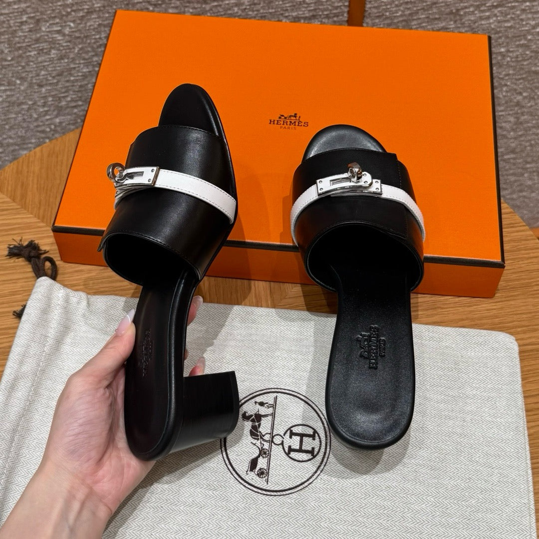 Sandal #3072