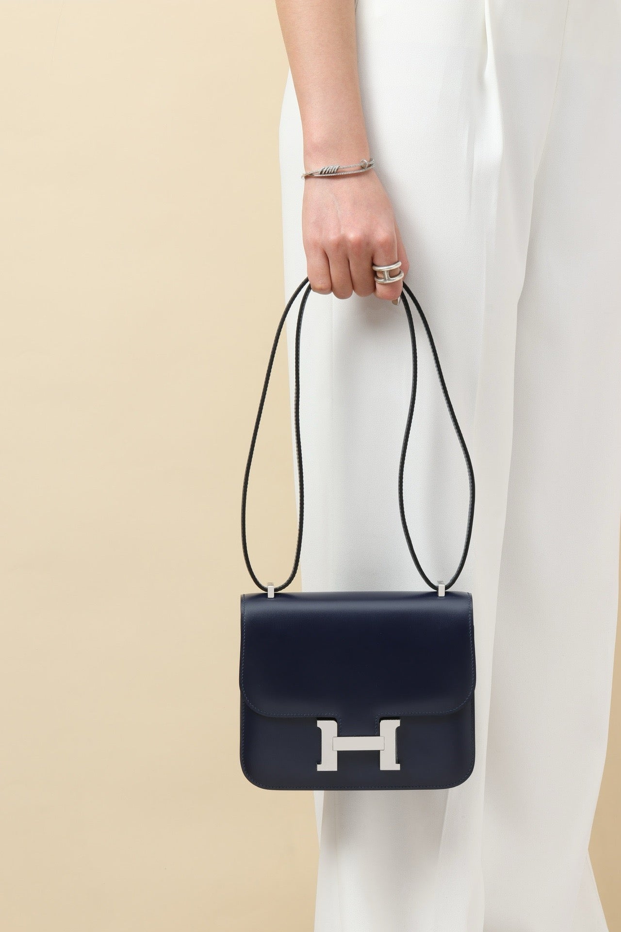 CJ19 19 cm ,  Sapphire Blue Box leather PHW #4292