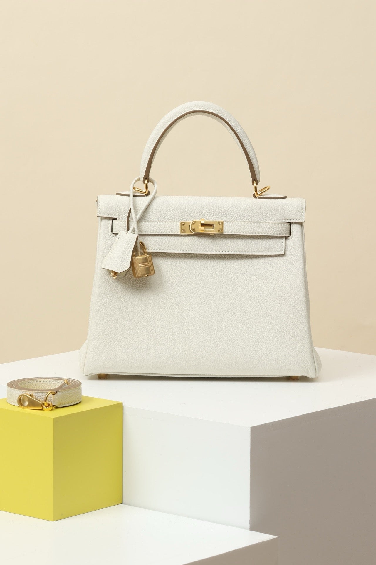 KL25 Mushroom White #3714