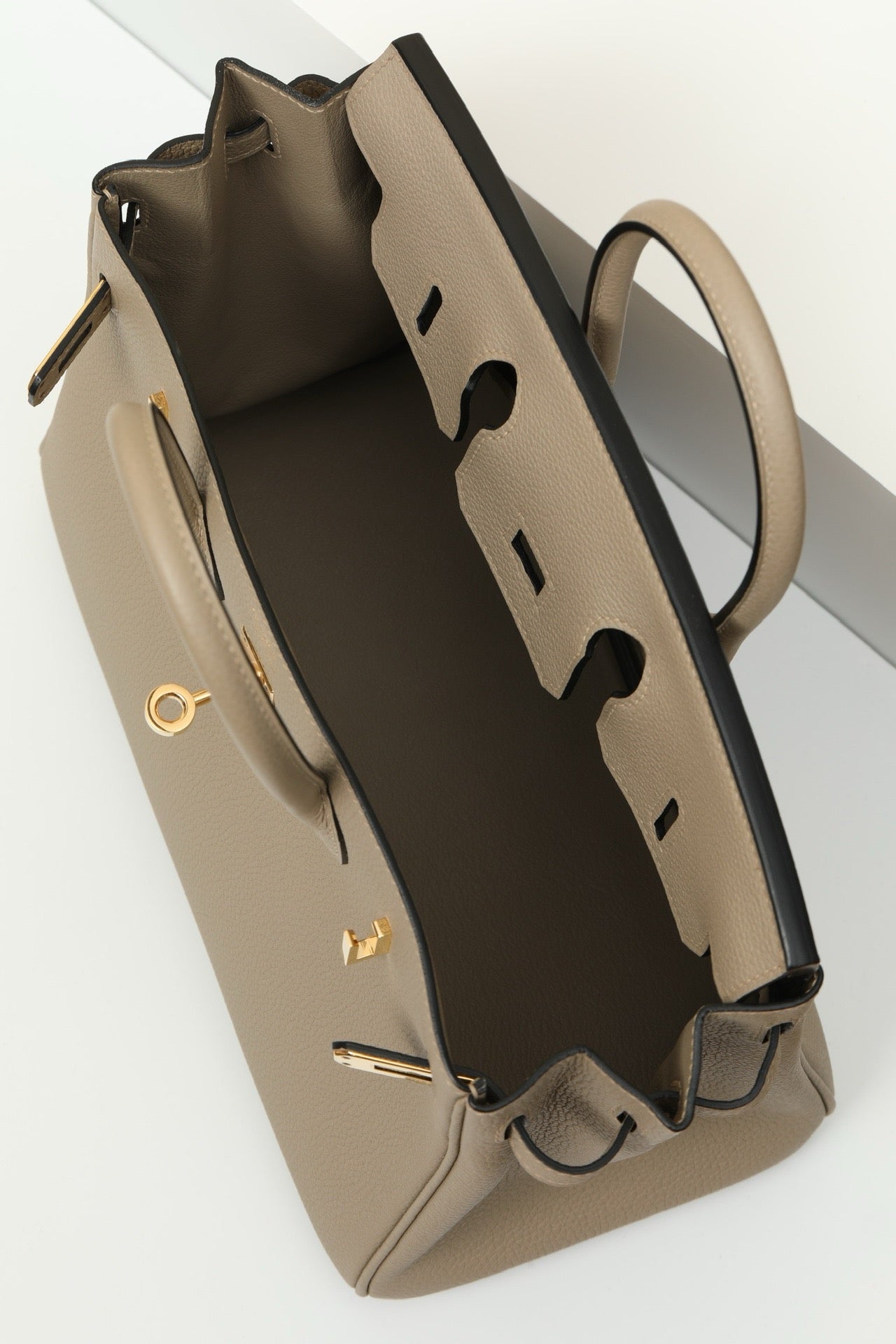 BK25 Dove Gray # 3873